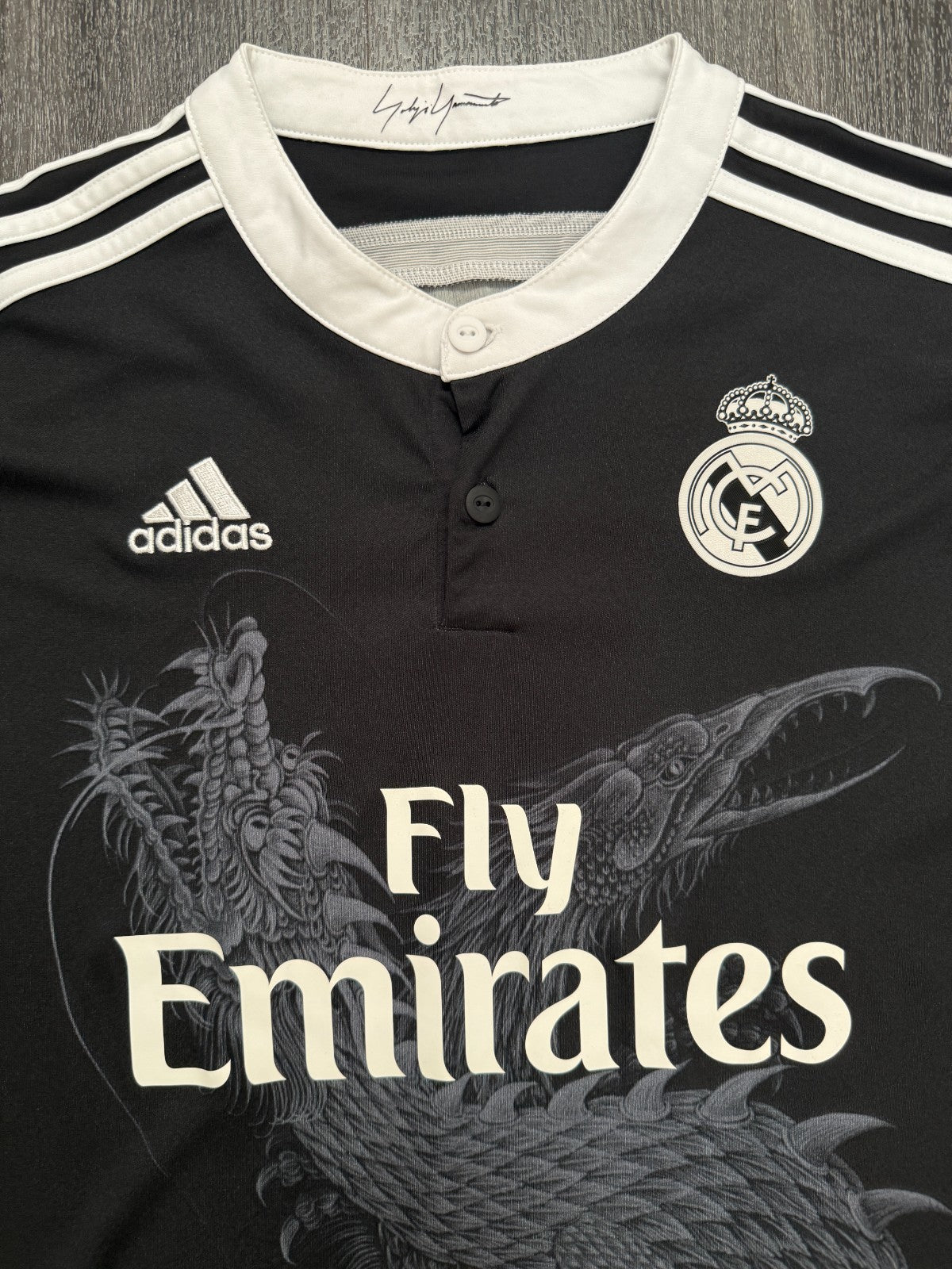 Original Adidas Real Madrid 2014/2015 Third Shirt Mens Large1