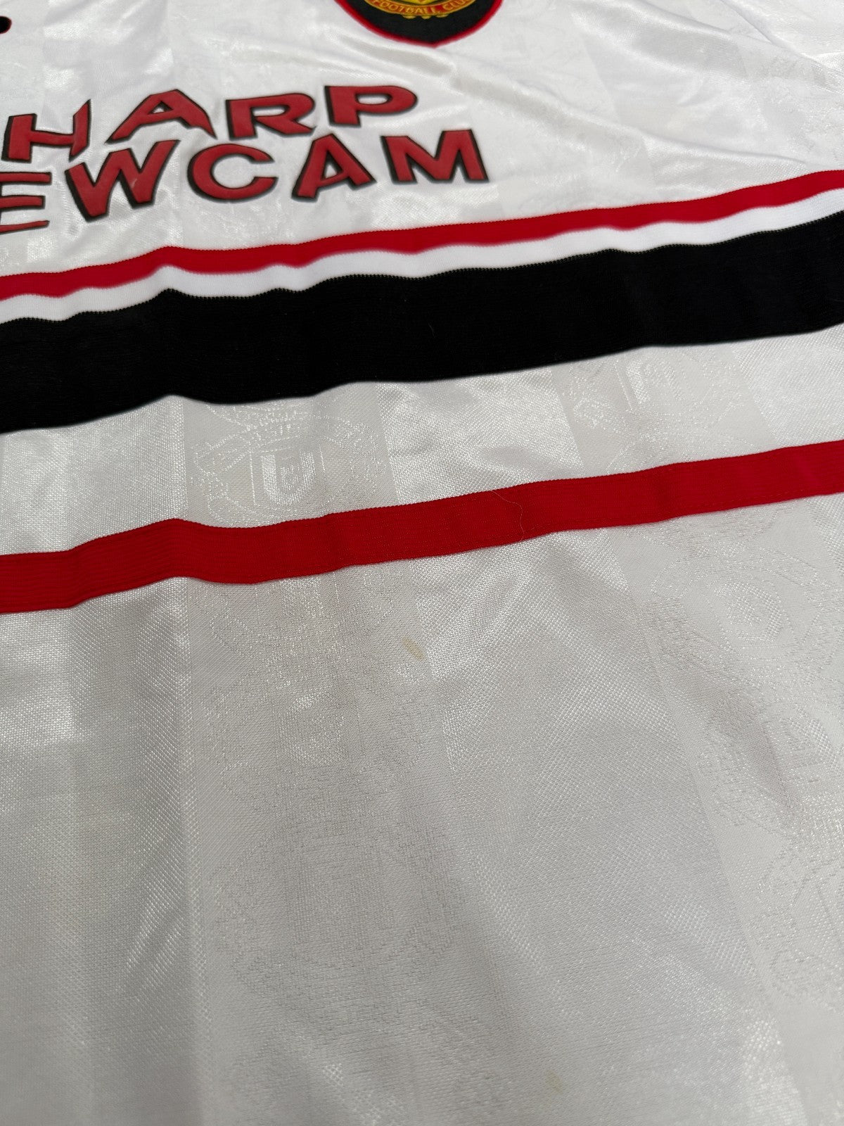 Original Authentic Umbro Manchester United 1997/1998 Away Shirt Mens Large3