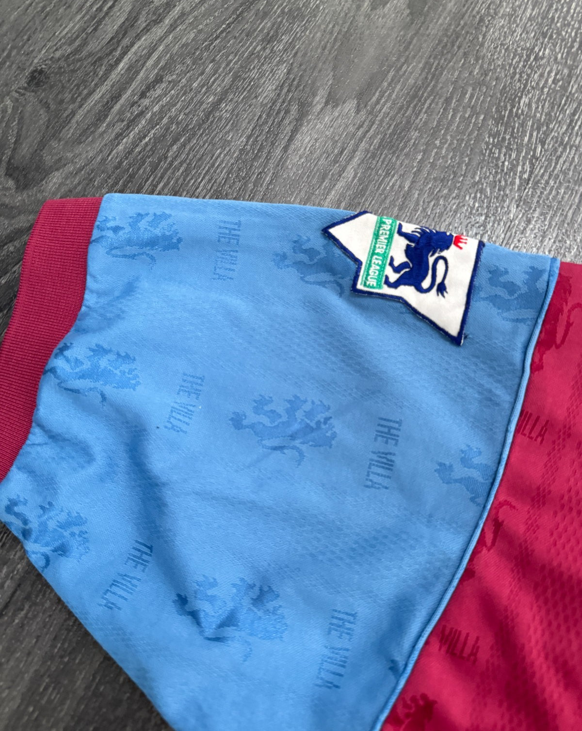 Original Reebok Aston Villa 1995/1996 Home Shirt McGRATH 5 Mens Large11