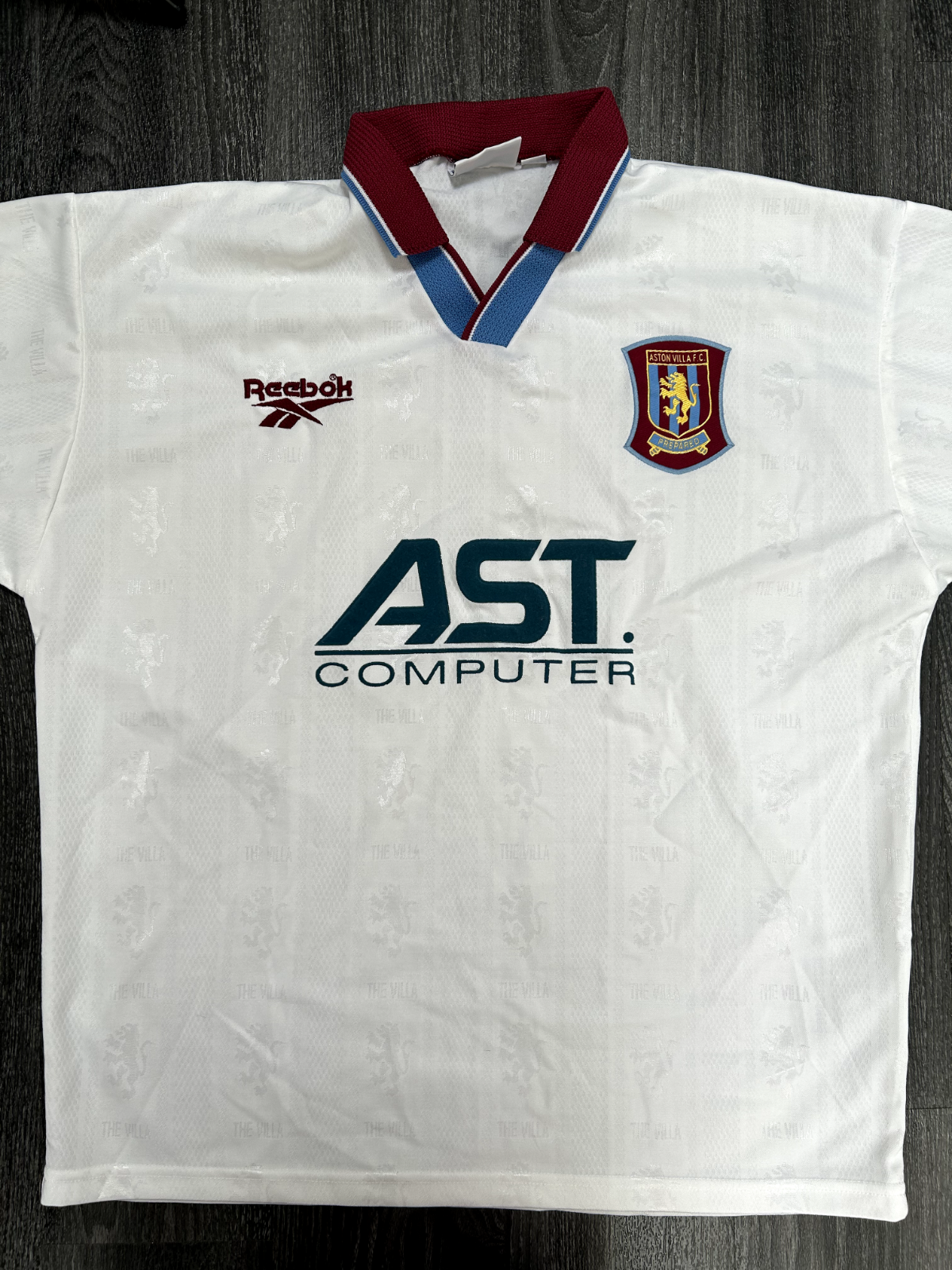 Original Authentic Reebok Aston Villa 1996/1997 Away Shirt Mens Large0