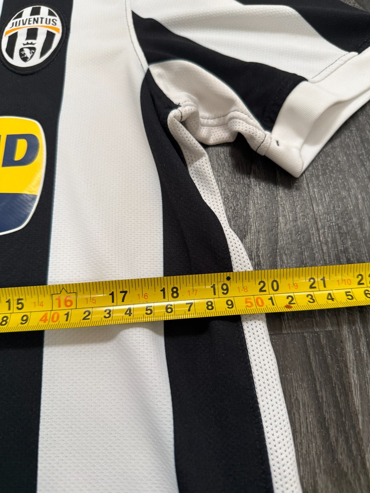 Original Nike Juventus 2009/2010 Home Shirt Mens Medium M5