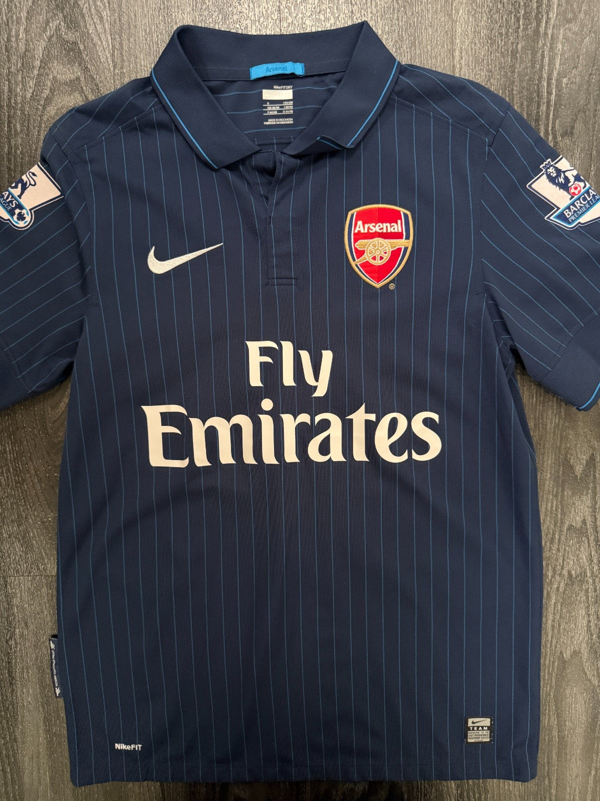 Original Nike Arsenal 2009/2010 Away Shirt DIABY 2 Mens Small S3