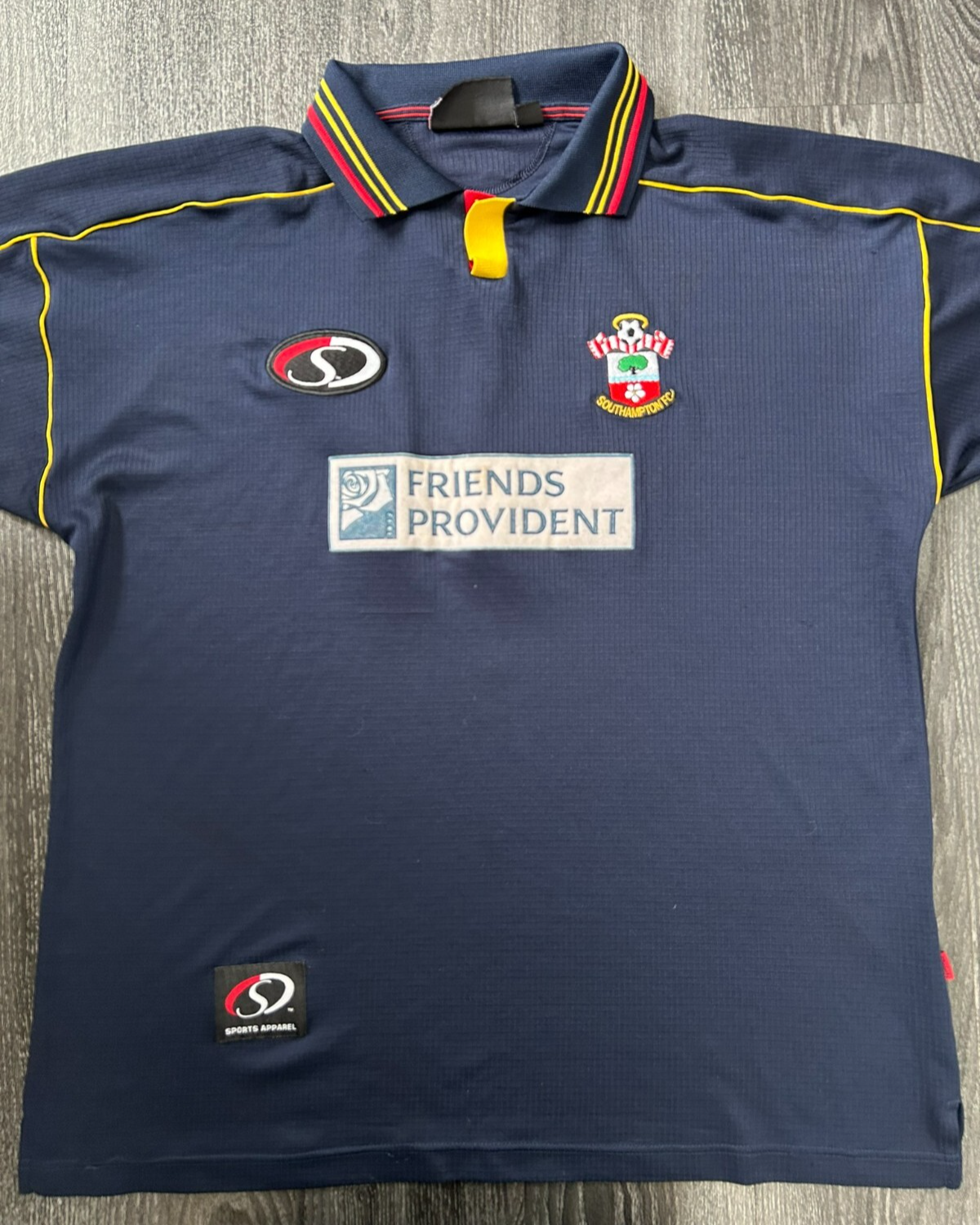 Original Authentic InHouse Southampton 1999/2000 Away Shirt Mens Extra Large0