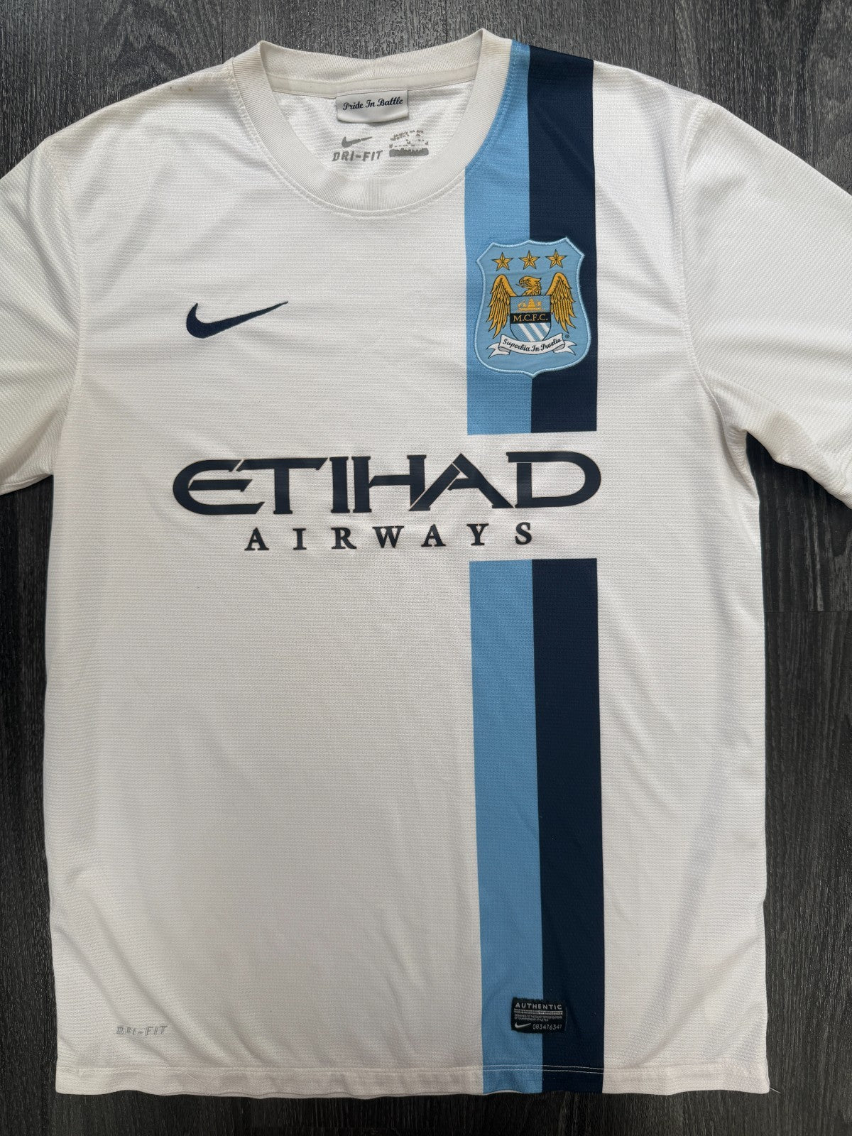 Original Authentic Nike Manchester City 2013/2014 Third Shirt Mens Medium0