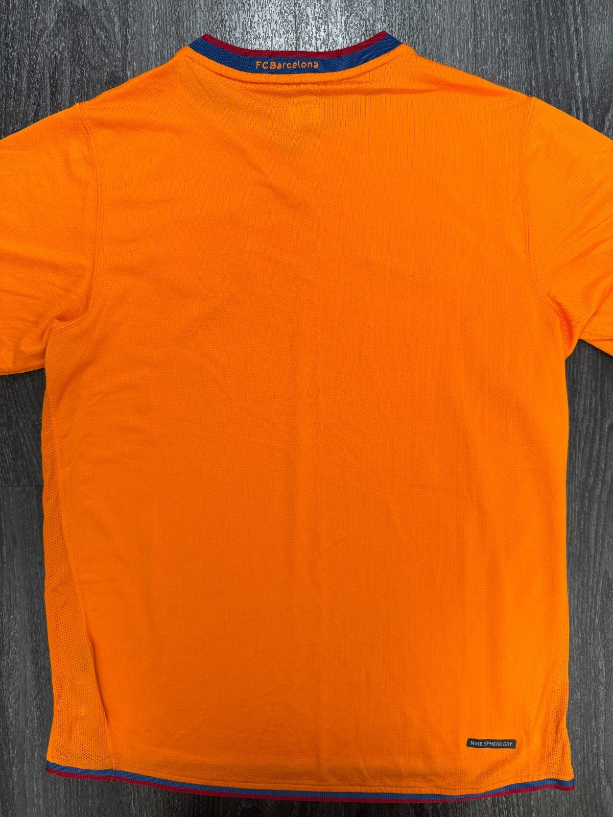 Original Authentic Nike Barcelona 2006/2007 Away Shirt Mens Small5