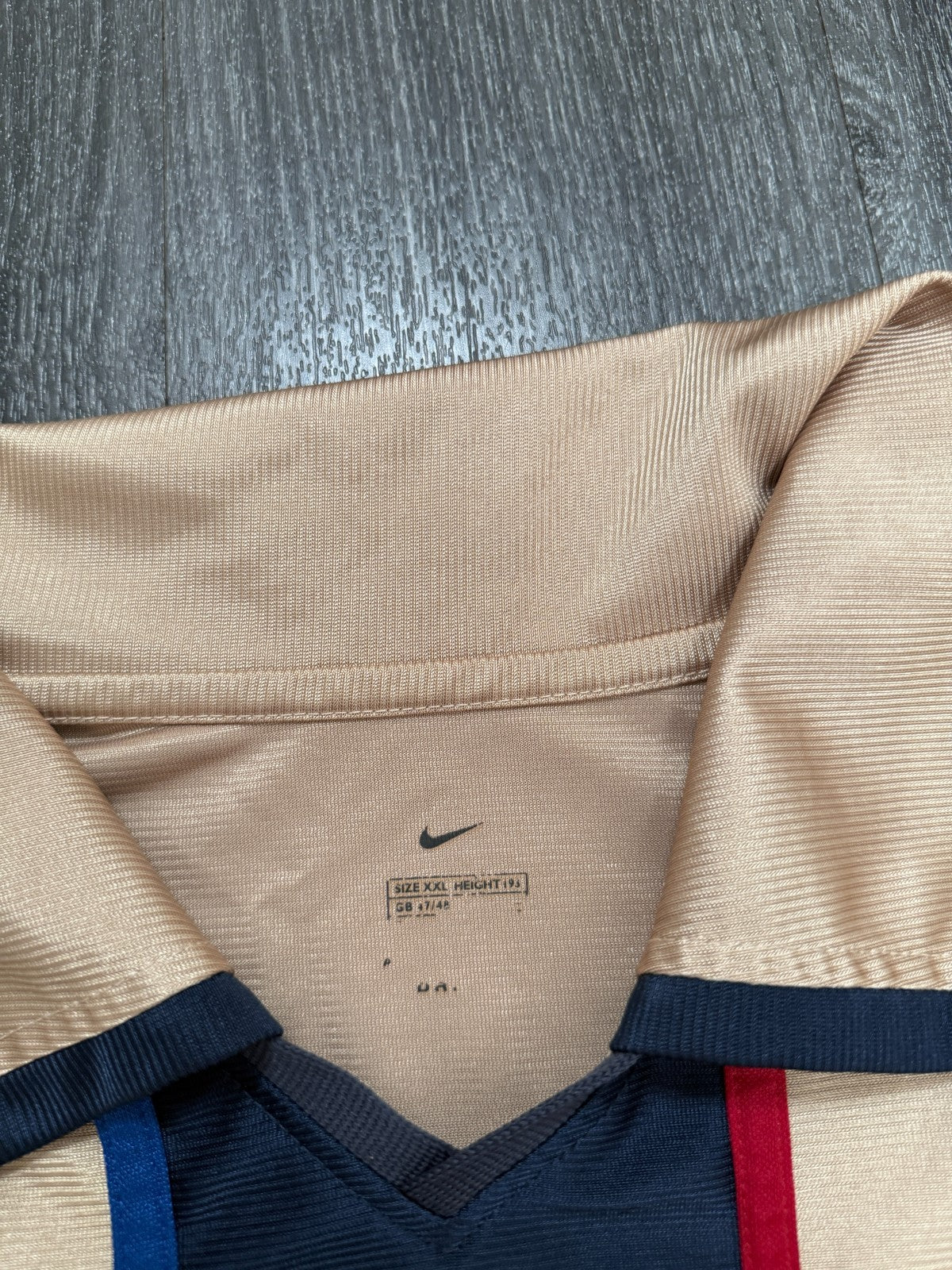 Original Nike FC Barcelona 2001/2002 Away Shirt Mens XXL 2XL2