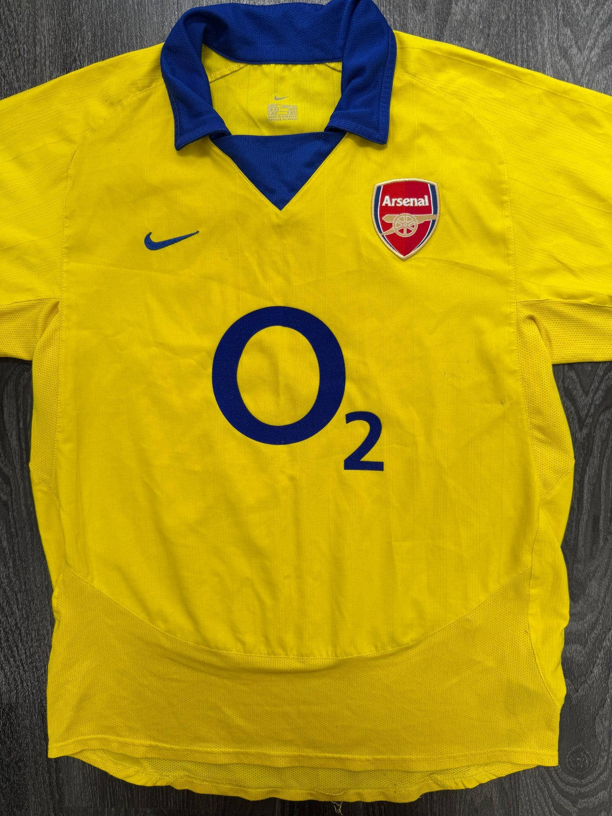 Original Authentic Nike Arsenal 2003/2004 Away Shirt Mens Medium0