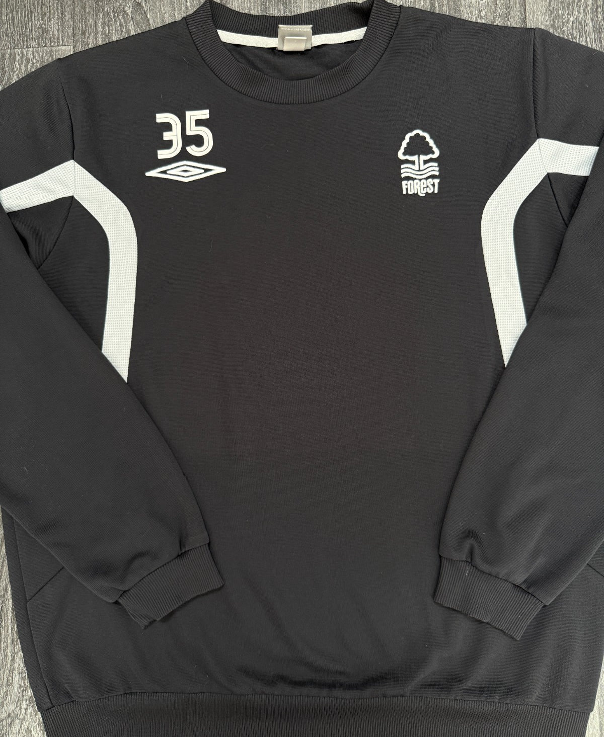 Original Umbro Nottingham Forest 2000s Training Jumper Sweatshirt Mens XL0