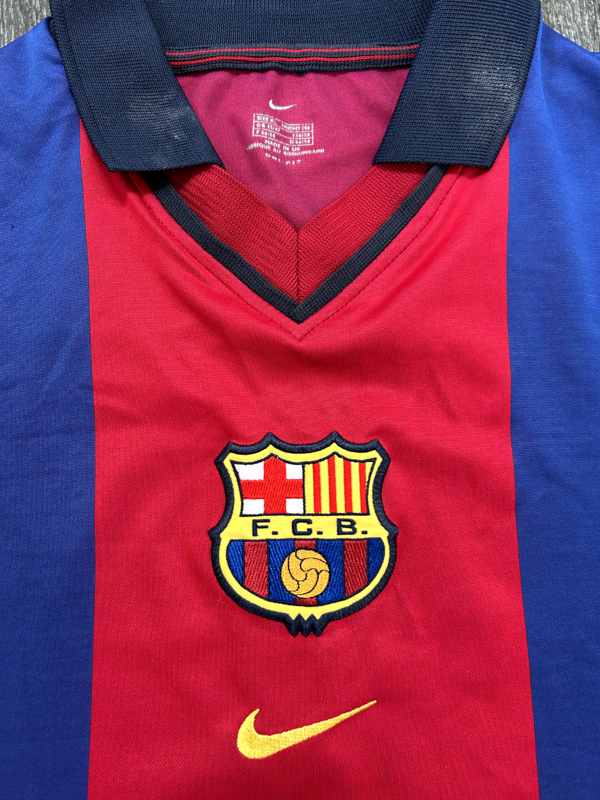 Original Authentic Nike Barcelona 2000/2001 Home Shirt Extra Large Mens1