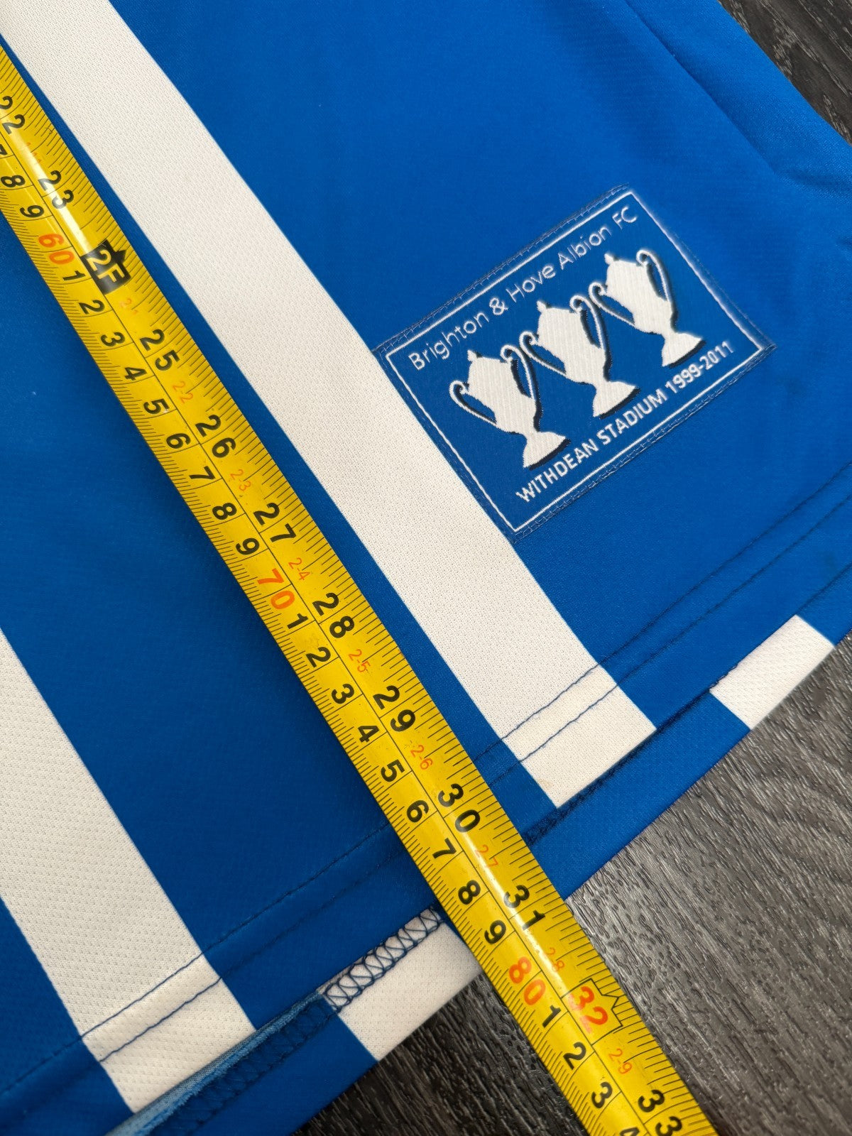 Original Errea Brighon & Hove Albion 2010/2011 Home Shirt Mens Extra Large XL4