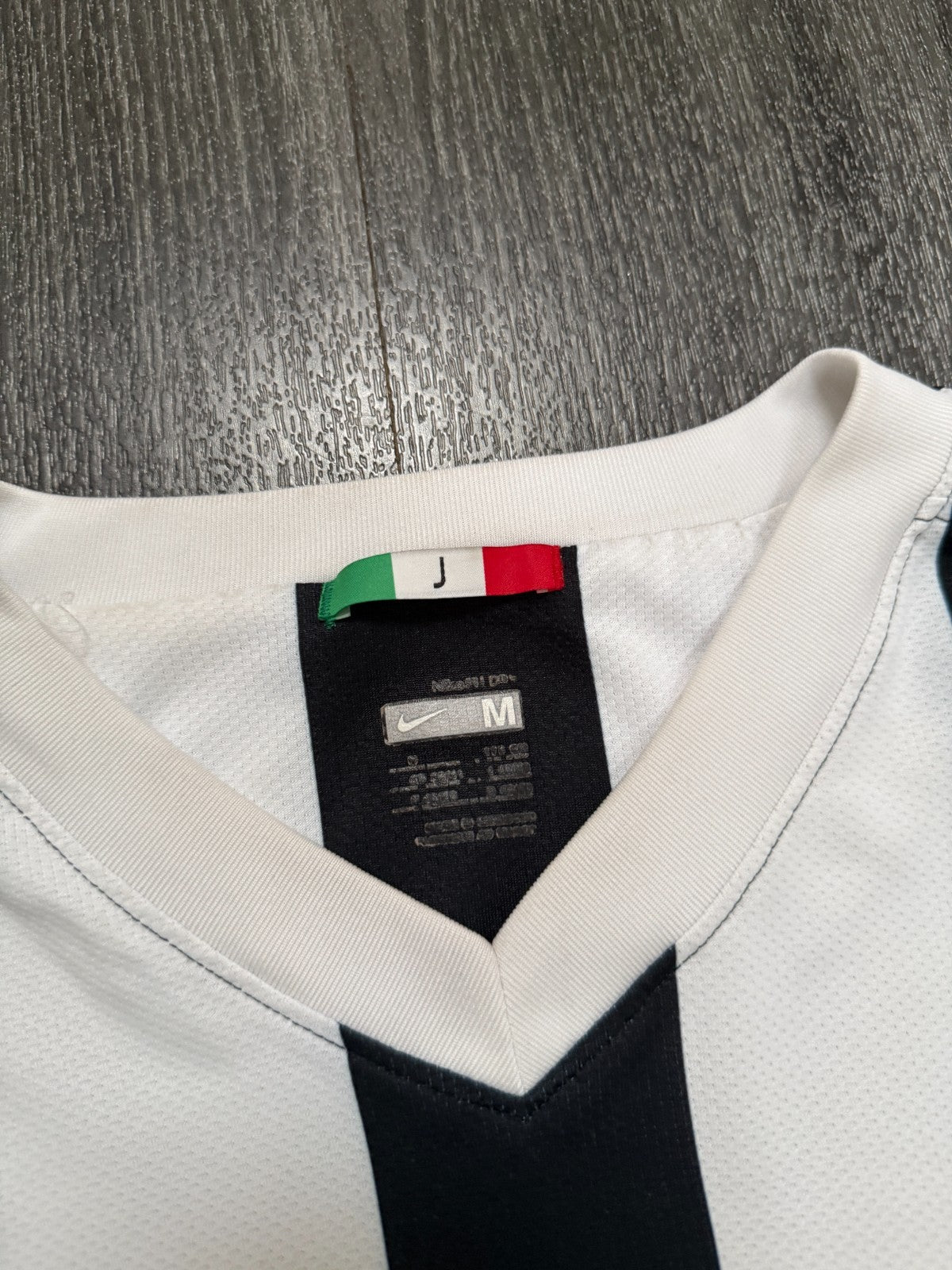 Original Nike Juventus 2009/2010 Home Shirt Mens Medium M2