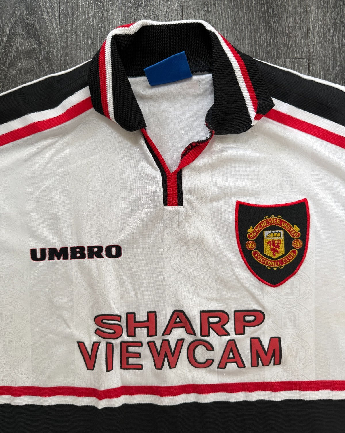 Original Authentic Umbro Manchester United 1997/1998 Away Shirt Mens XXL 2XL1