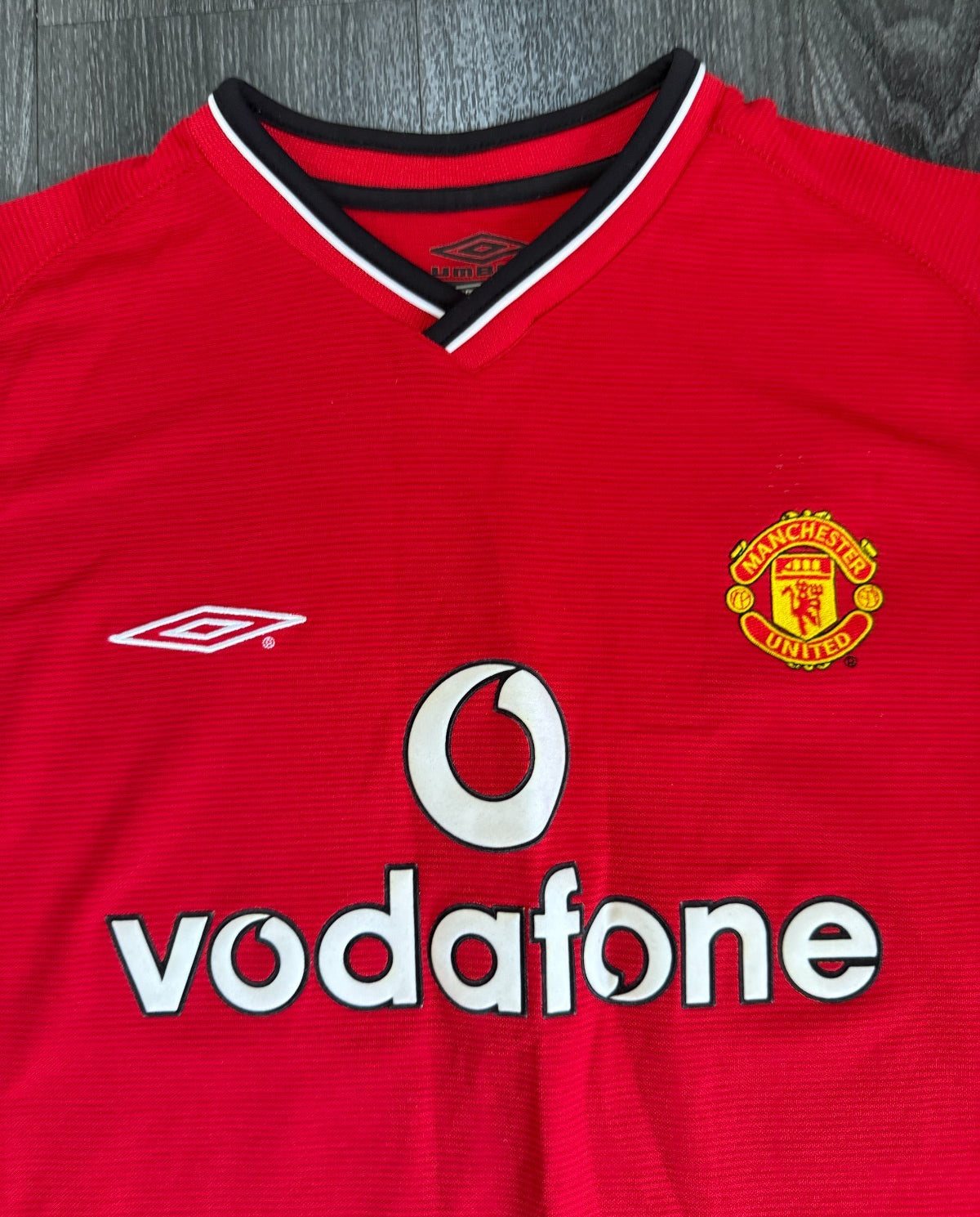 Original Authentic Umbro Manchester United 2000/2001 Home Shirt Mens Medium1
