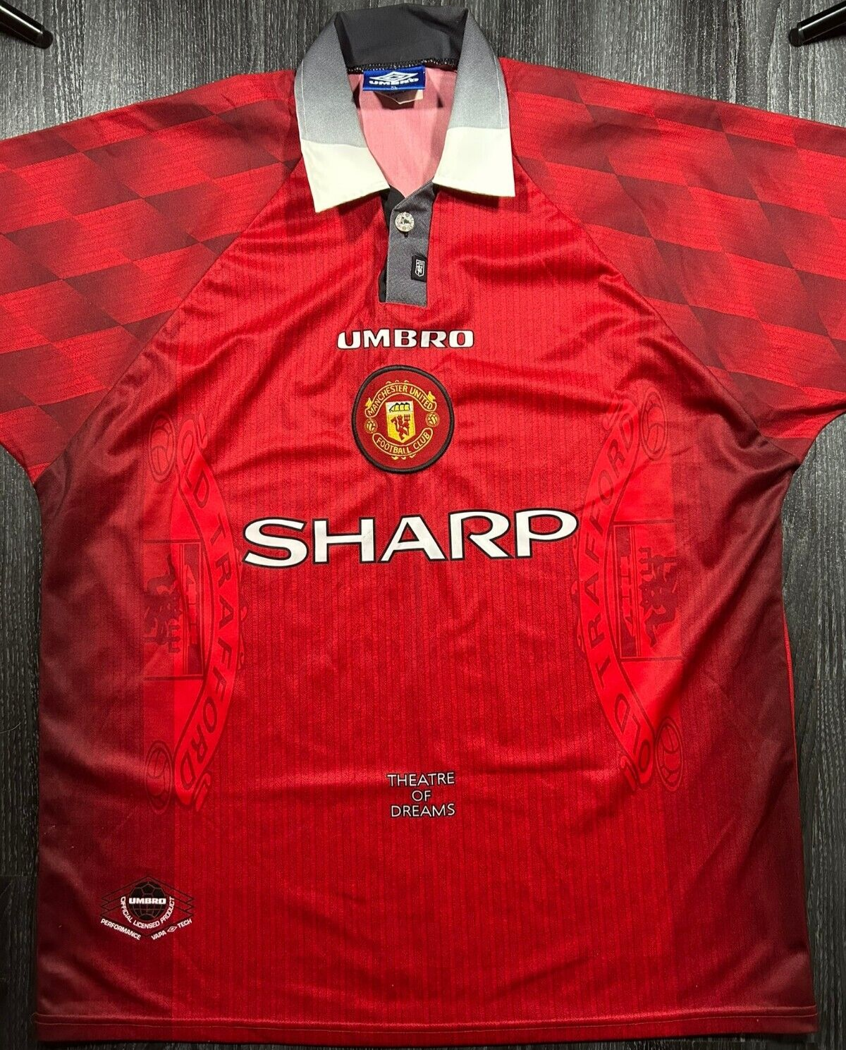 MINT Original Authentic Umbro Manchester United 1996/1997 Home Shirt Mens XL0
