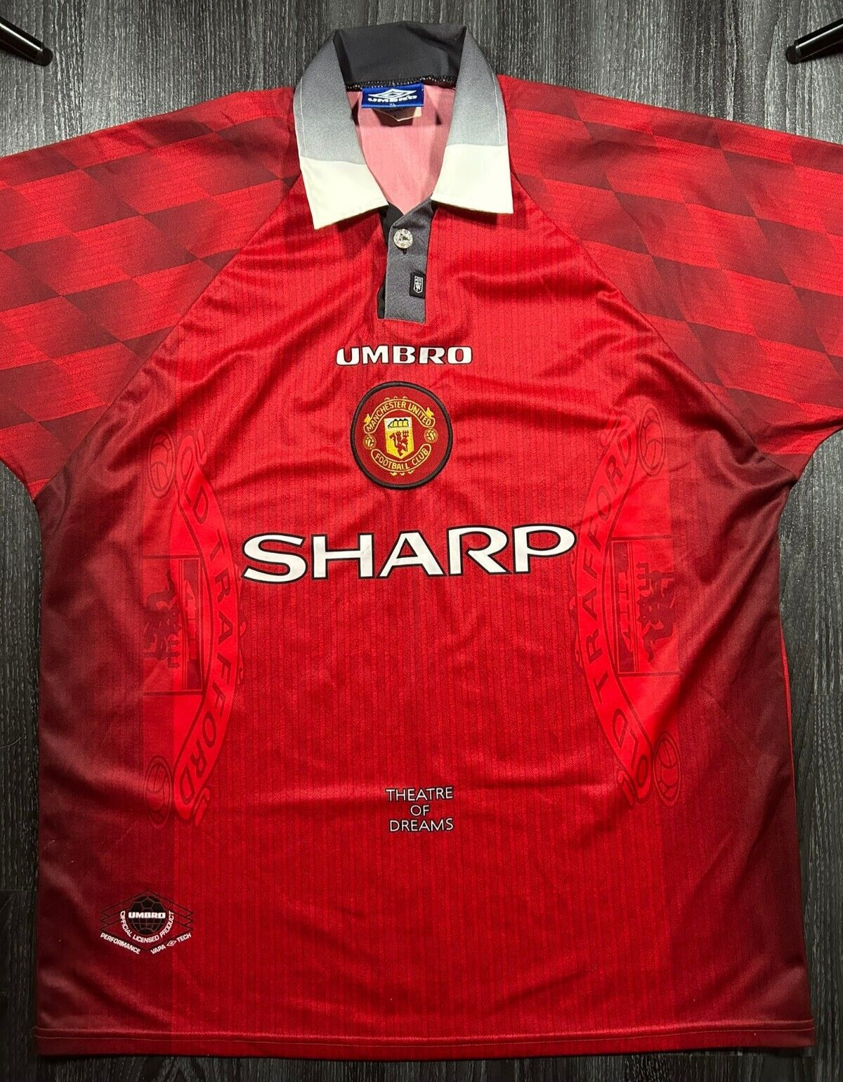 MINT Original Authentic Umbro Manchester United 1996/1997 Home Shirt Mens XL0
