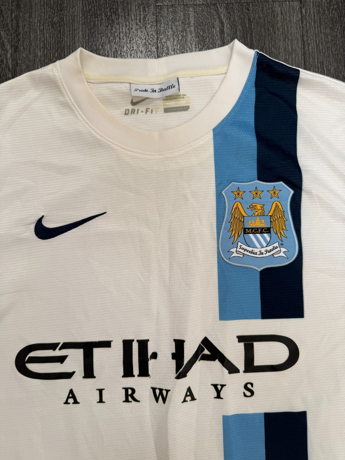 Original Nike Manchester City 2013/2014 Third Shirt Mens Extra Large1