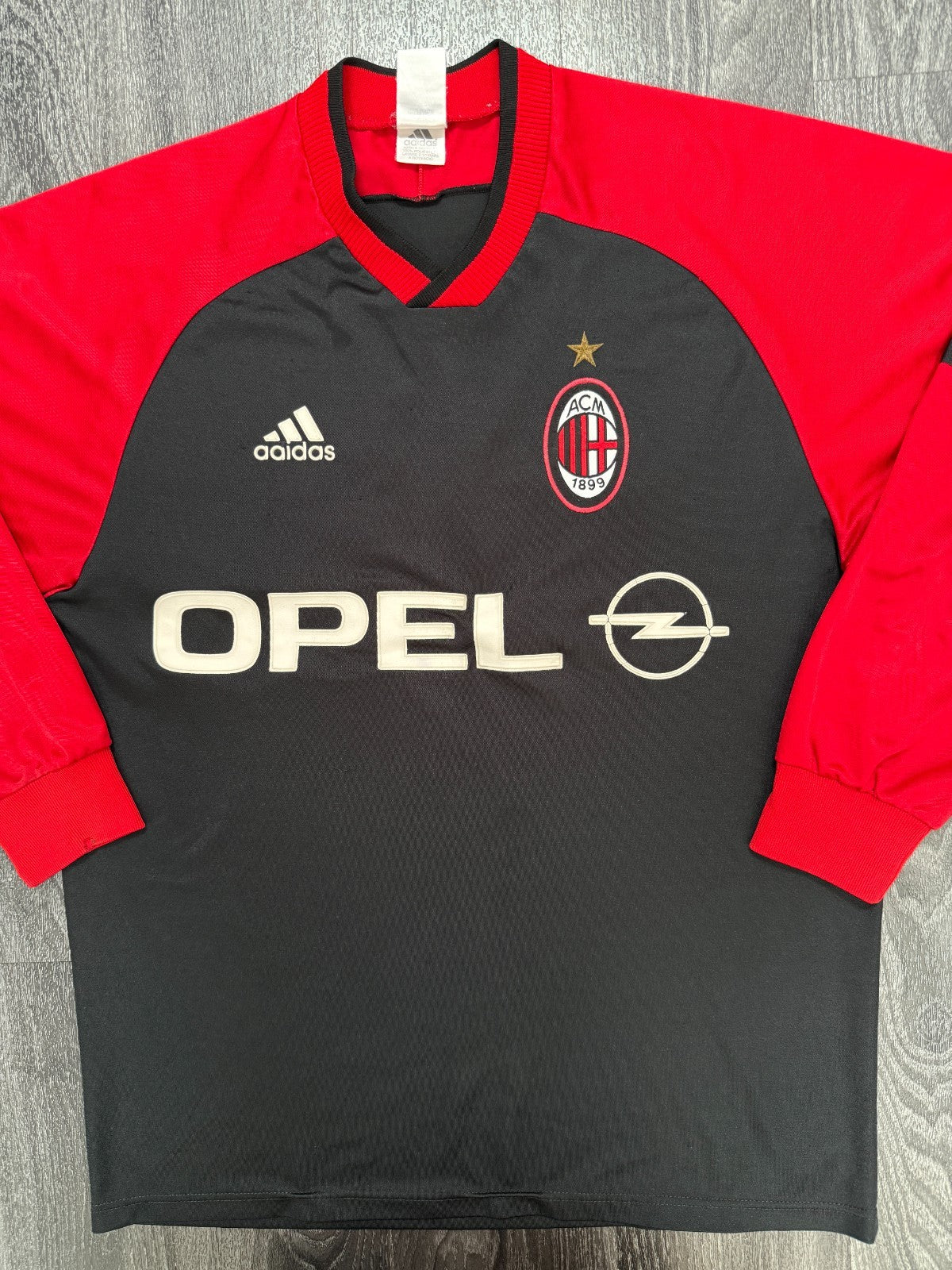 Original Adidas AC Milan 1998/1999 Long Sleeve Training Shirt Mens Medium0