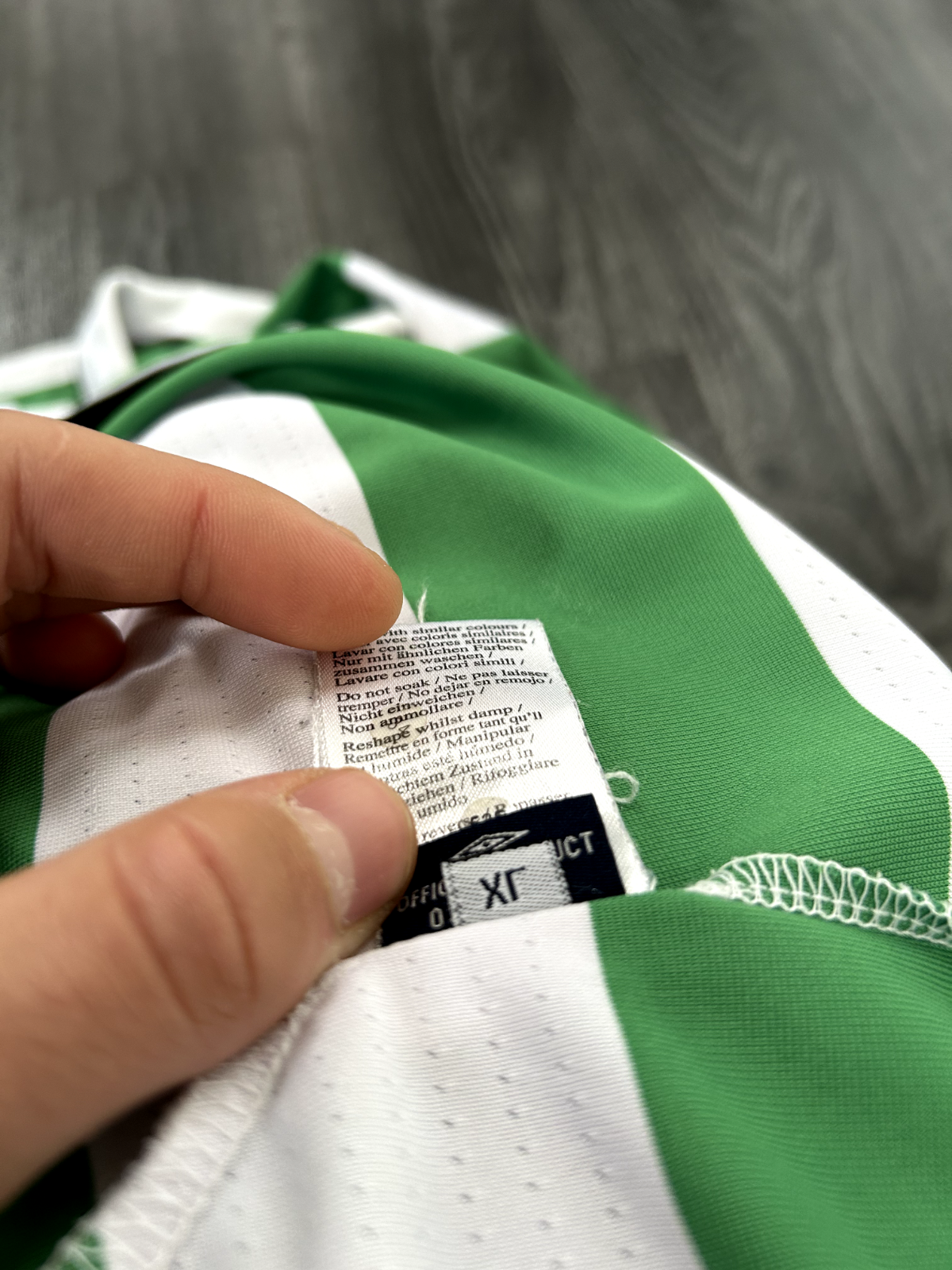 Authentic Umbro Celtic 2004/2005 Home Shirt Long Sleeve Mens Extra Large16