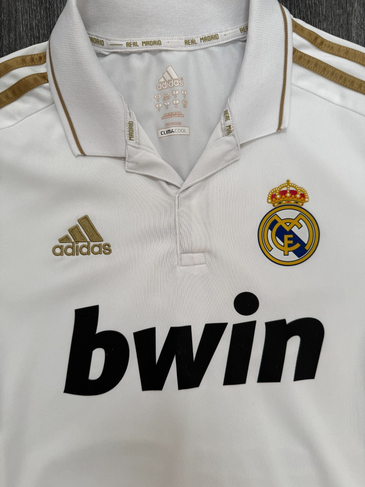 Original Adidas Real Madrid 2011/2012 Home Shirt Mens Small S1