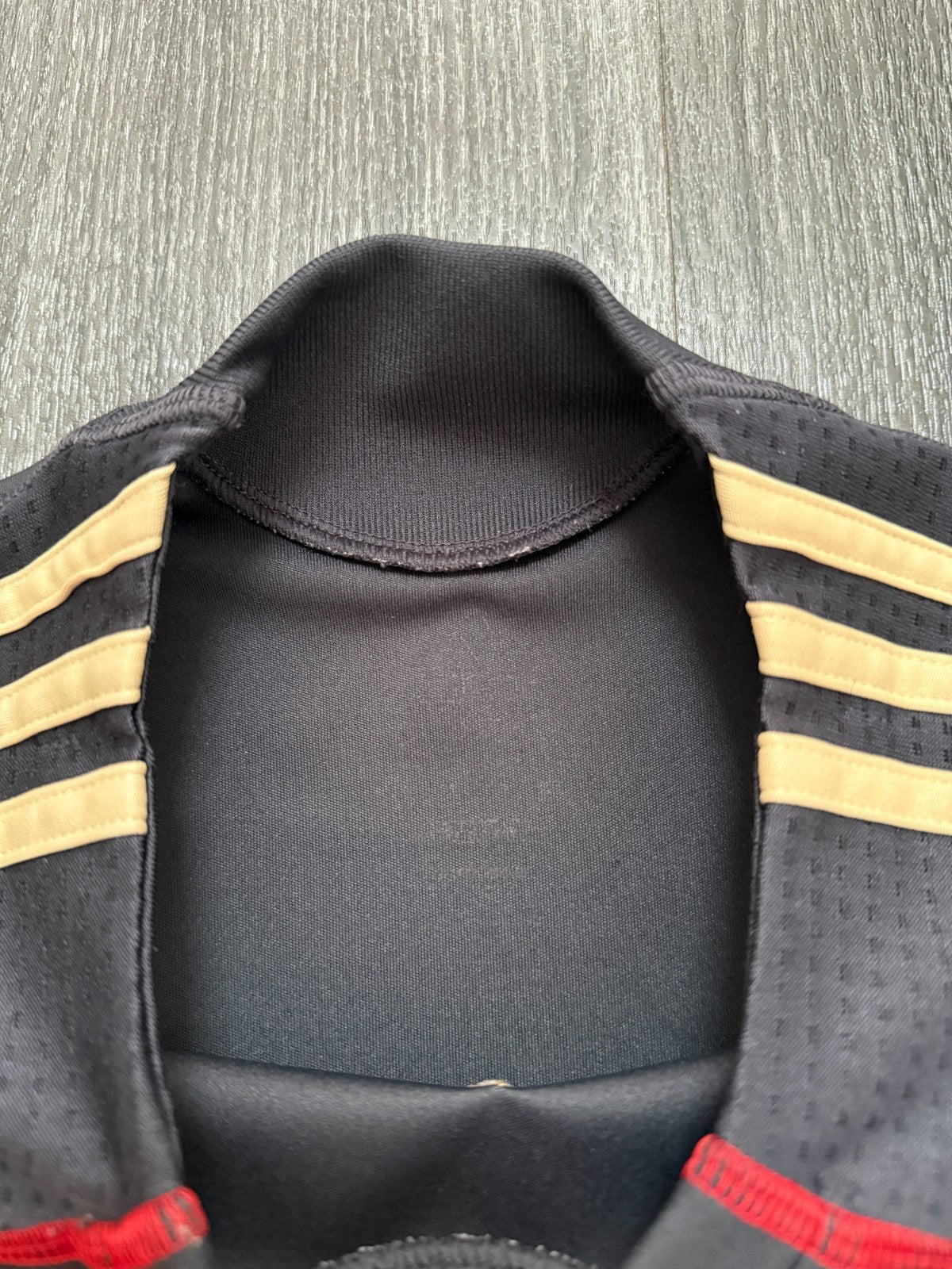 Original Adidas Liverpool 2009/2010 Away Shirt Mens Small S2