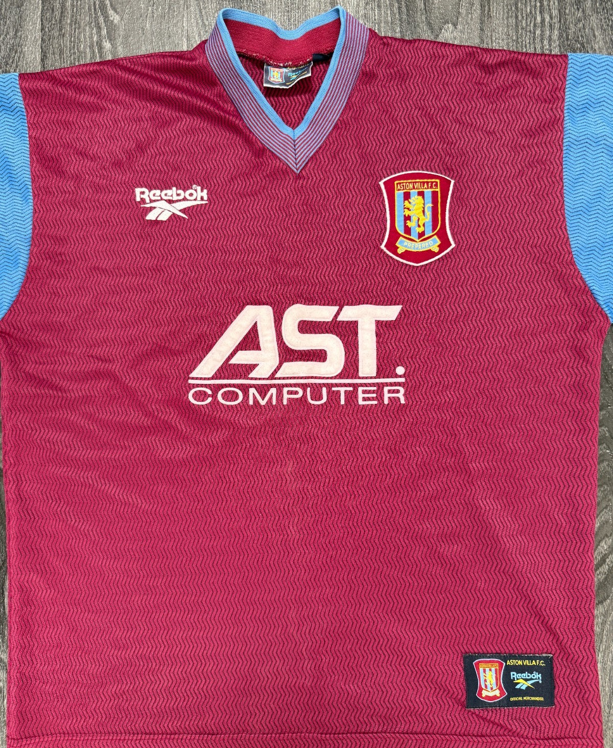 Original Authentic Reebok Aston Villa 1997/1998 Home Shirt Mens Large0
