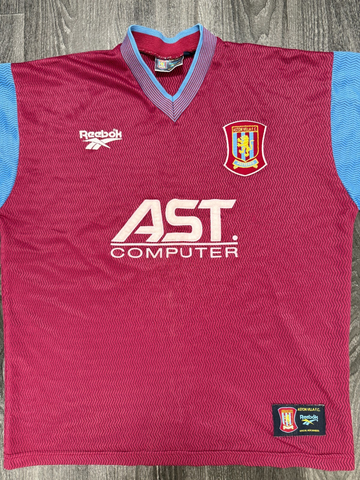 Original Authentic Reebok Aston Villa 1997/1998 Home Shirt Mens Large0