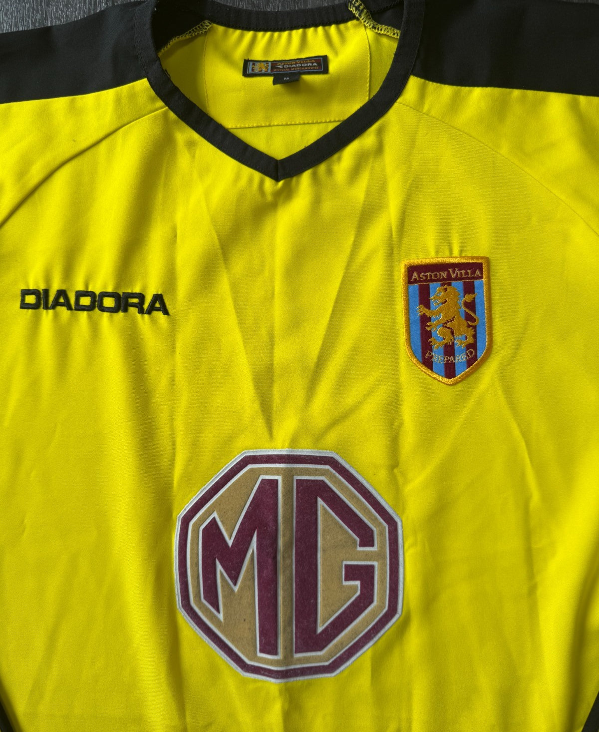 Original Diadora Aston Villa 2003/2004 Long Sleeve Away Shirt Mens Medium1