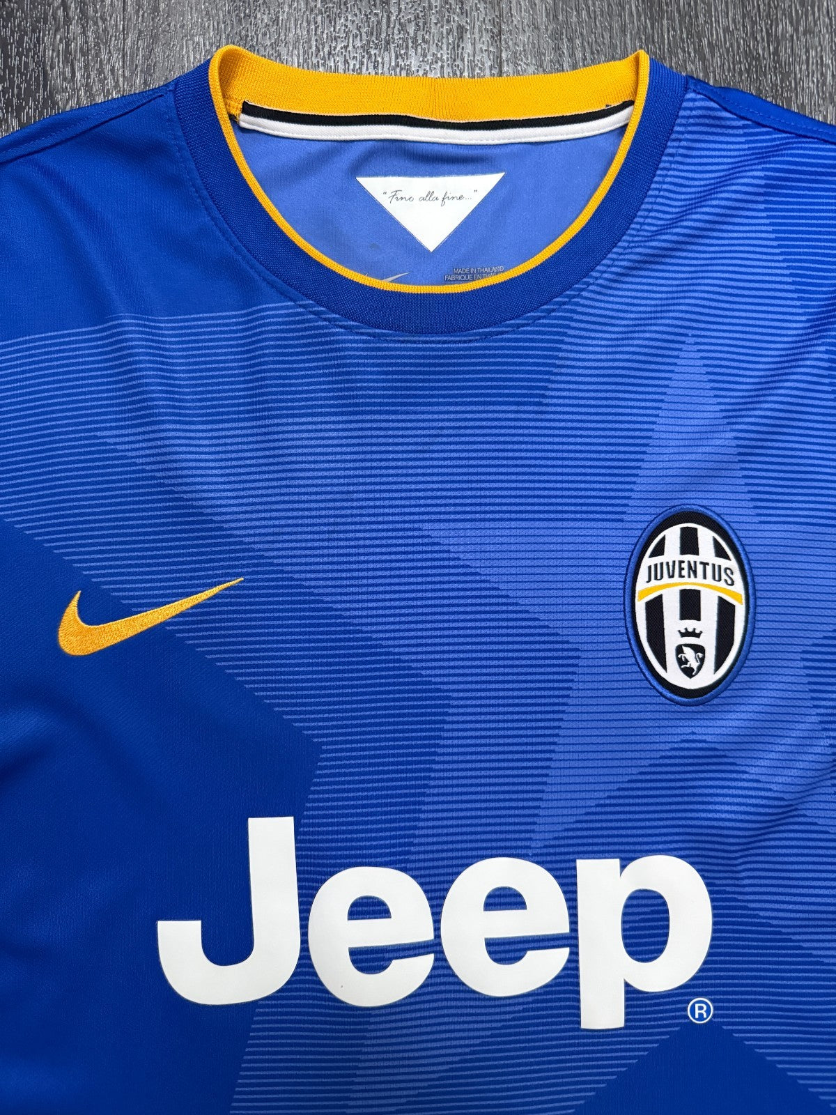 Original Nike Juventus 2014/2015 Away Shirt Mens Small S1