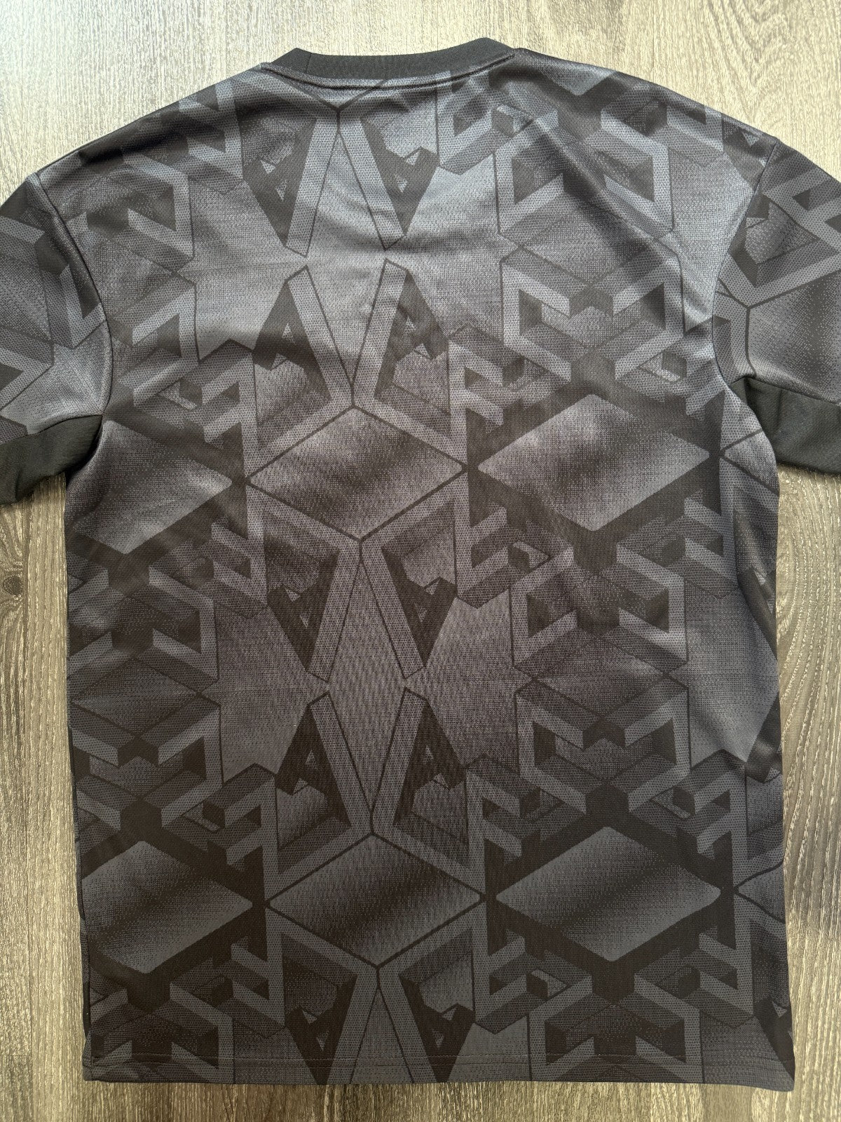 Original Authentic Adidas Arsenal 2022/2023 Away Shirt Mens Medium5