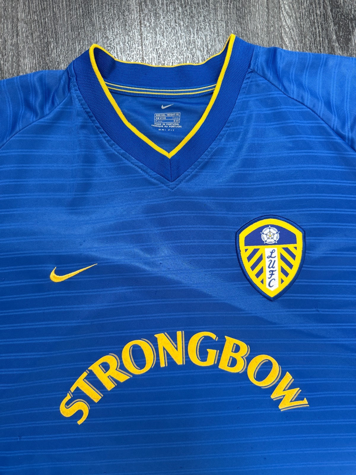 Original Nike Leeds 2001/2002 Third Shirt Mens XXL 2XL1