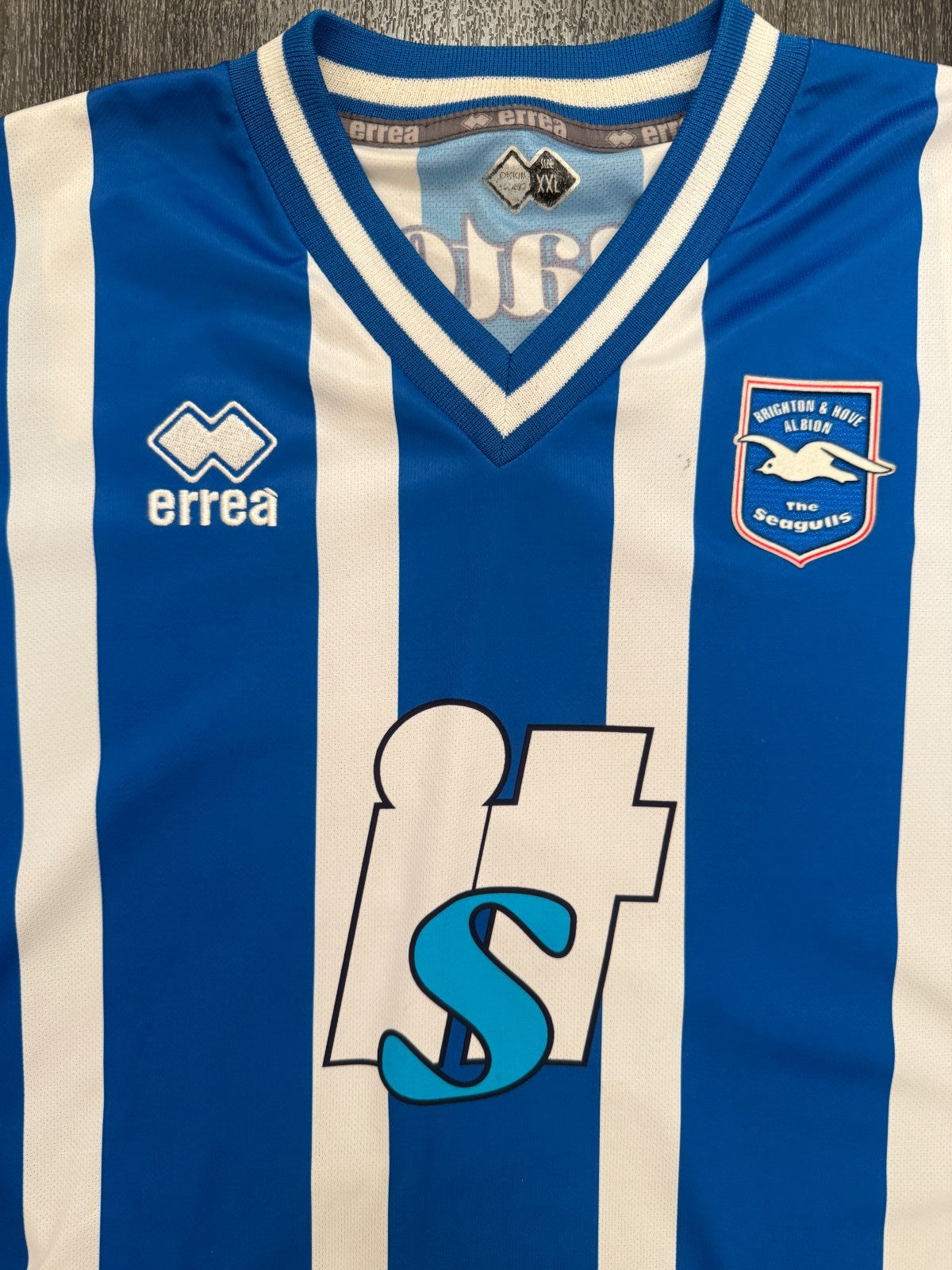 Original Errea Brighon & Hove Albion 2010/2011 Home Shirt Mens Extra Large XL1