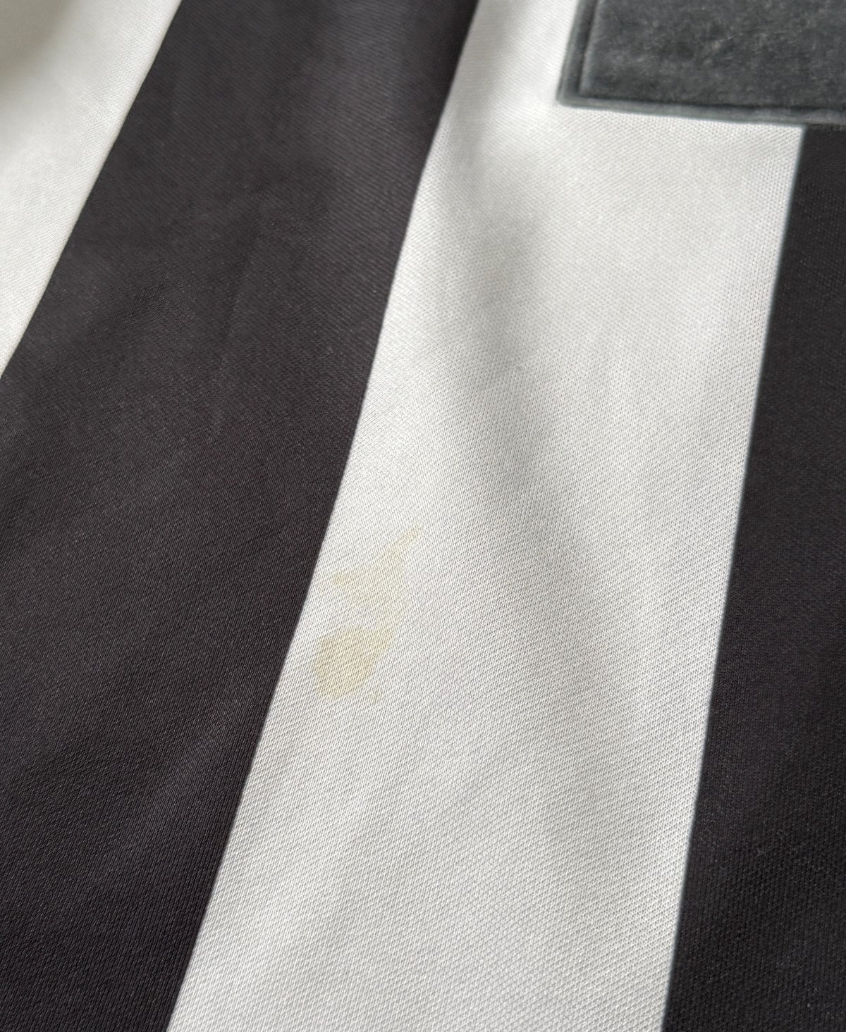 Original ASICS Newcastle United 1993/1994 Home Shirt Mens Extra Large3