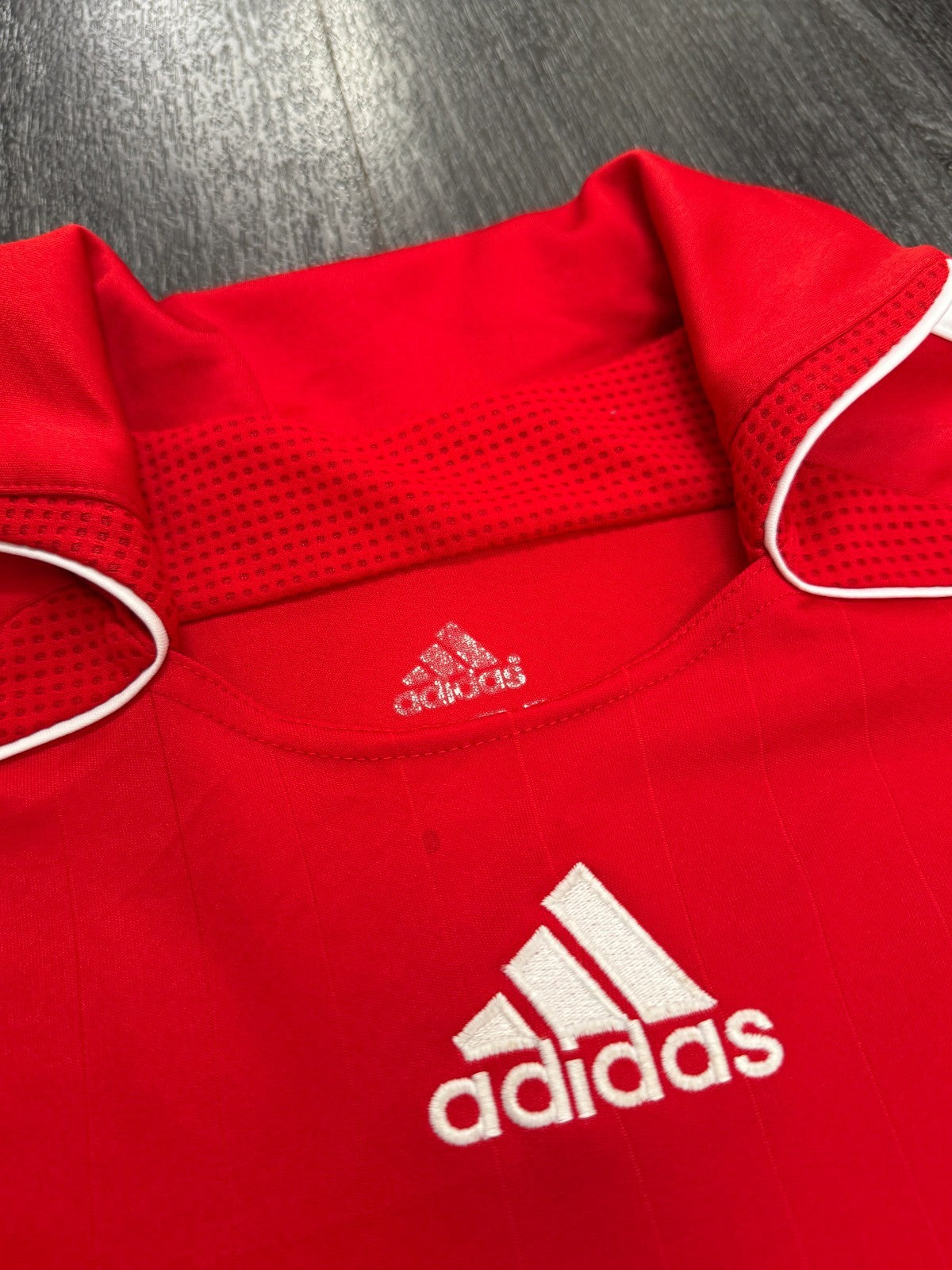 Original Adidas Liverpool 2006/2007 Home Shirt Mens Medium3