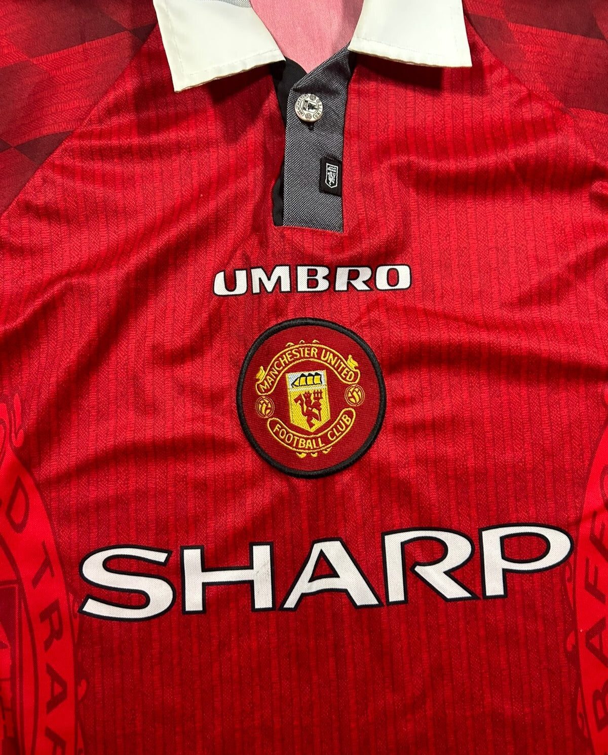 MINT Original Authentic Umbro Manchester United 1996/1997 Home Shirt Mens XL2