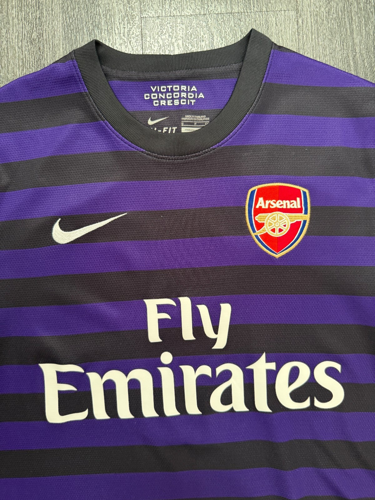 Original Nike Arsenal 2012/2013 Away Shirt Mens Small1
