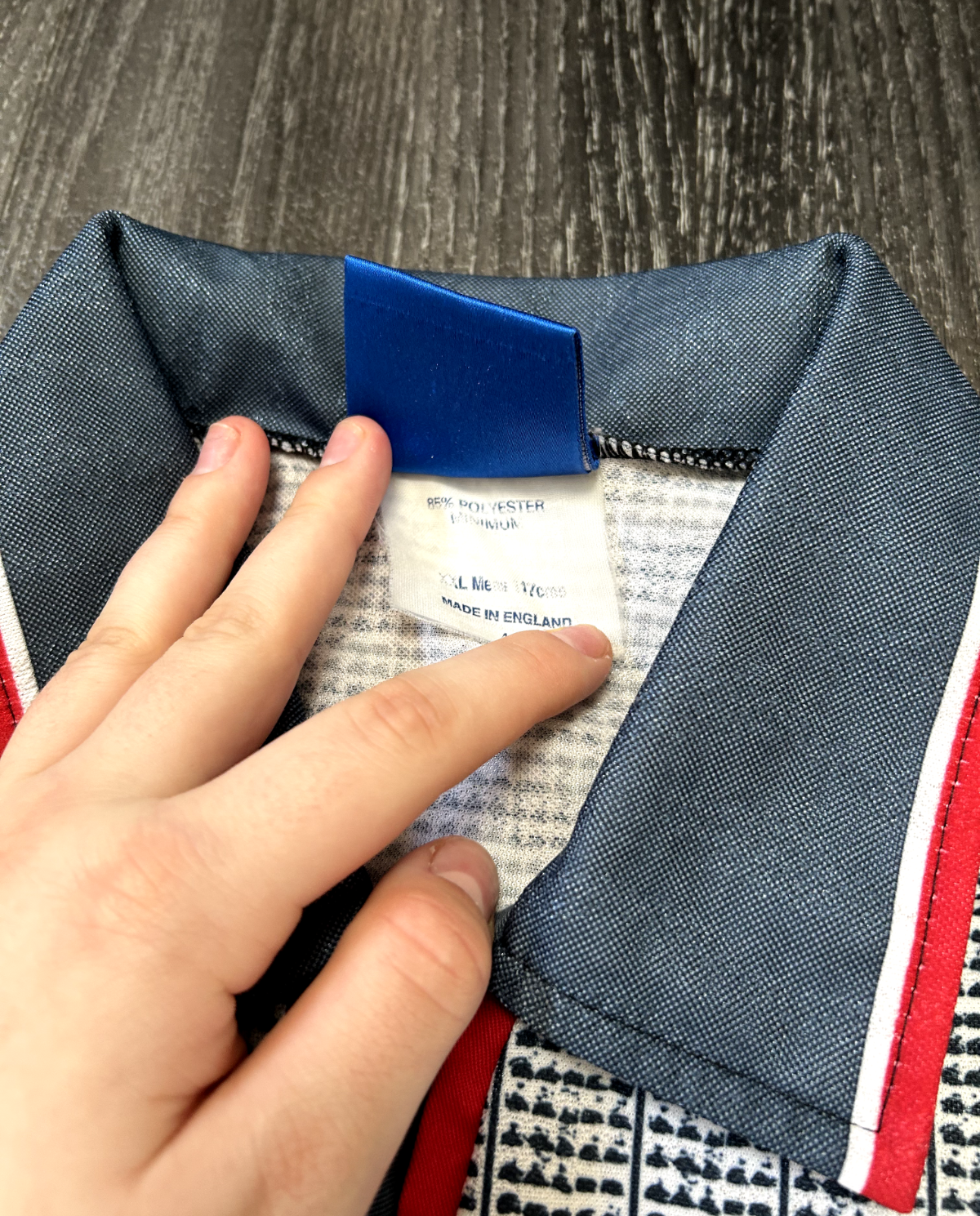 Original Authentic Umbro Manchester United 1995/1996 Away Shirt 2XL Mens3