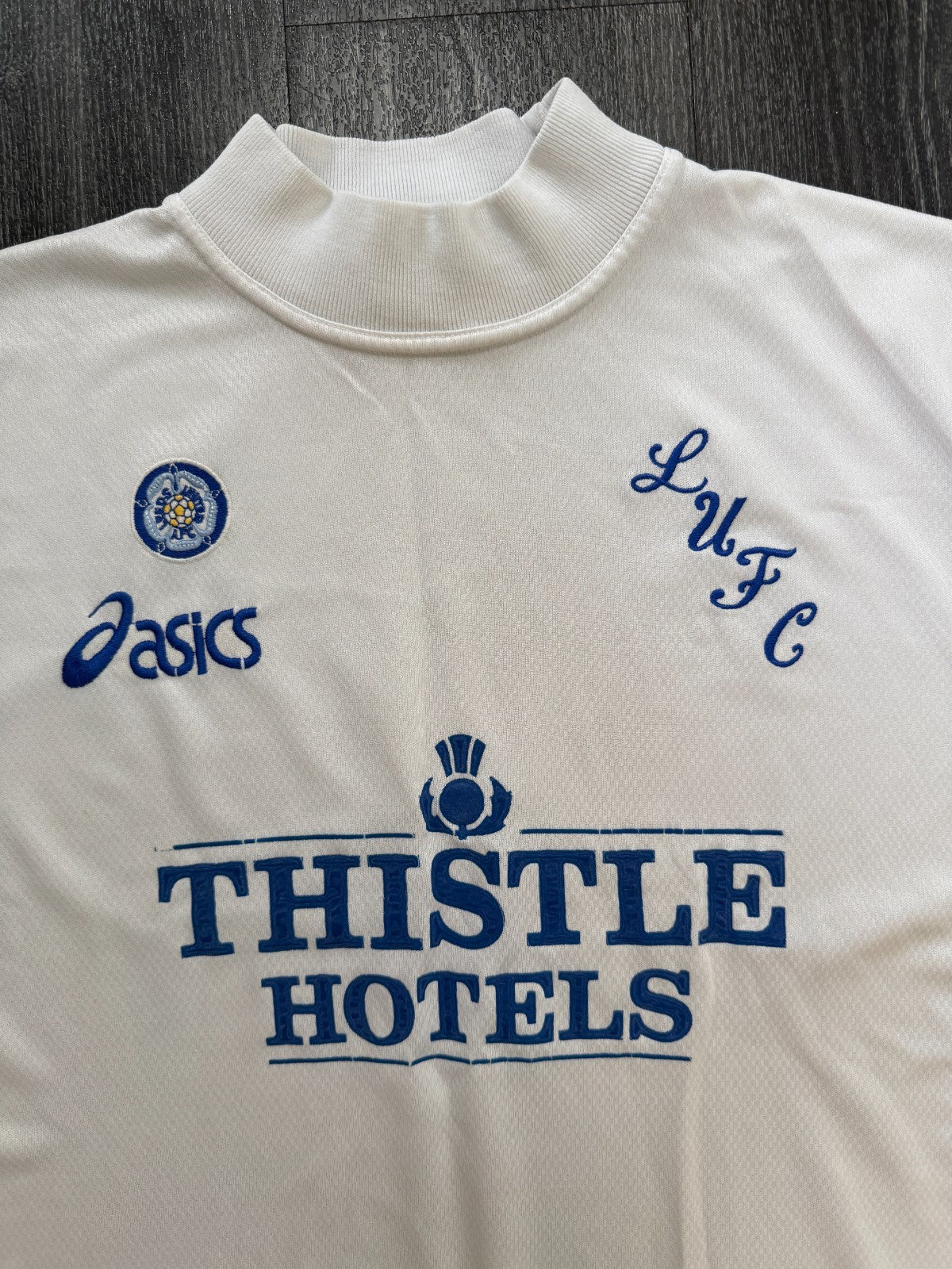 Original Authentic ASICS Leeds United 1995/1996 Home Shirt Mens Large1