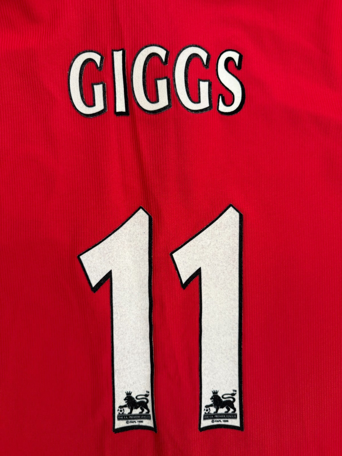 Original Umbro Manchester United 1998/1999 Home Shirt GIGGS 11 Mens Extra Large1