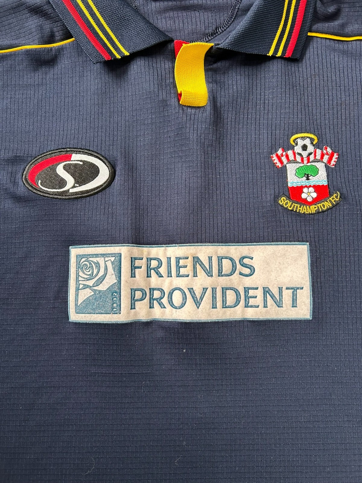 Original Authentic InHouse Southampton 1999/2000 Away Shirt Mens Extra Large1
