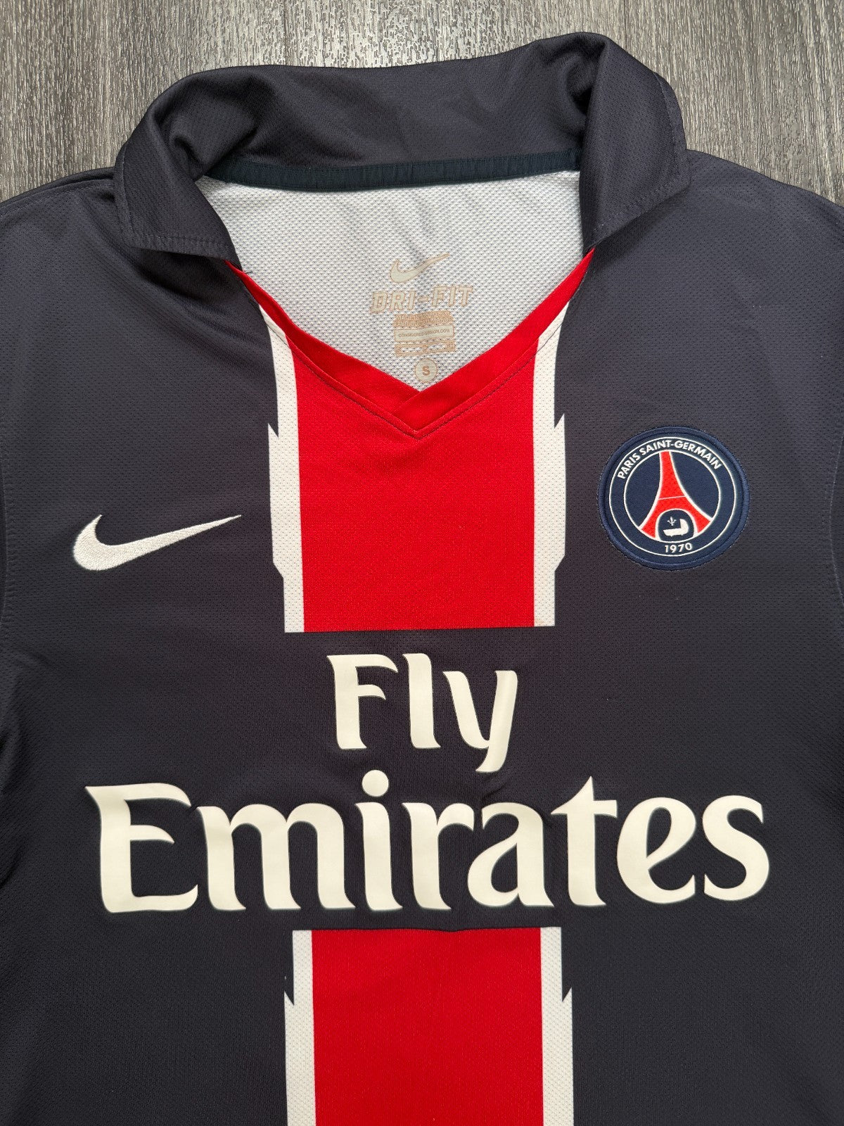 Original Nike Paris Saint Germain PSG 2010/2011 Away Shirt Mens Small1