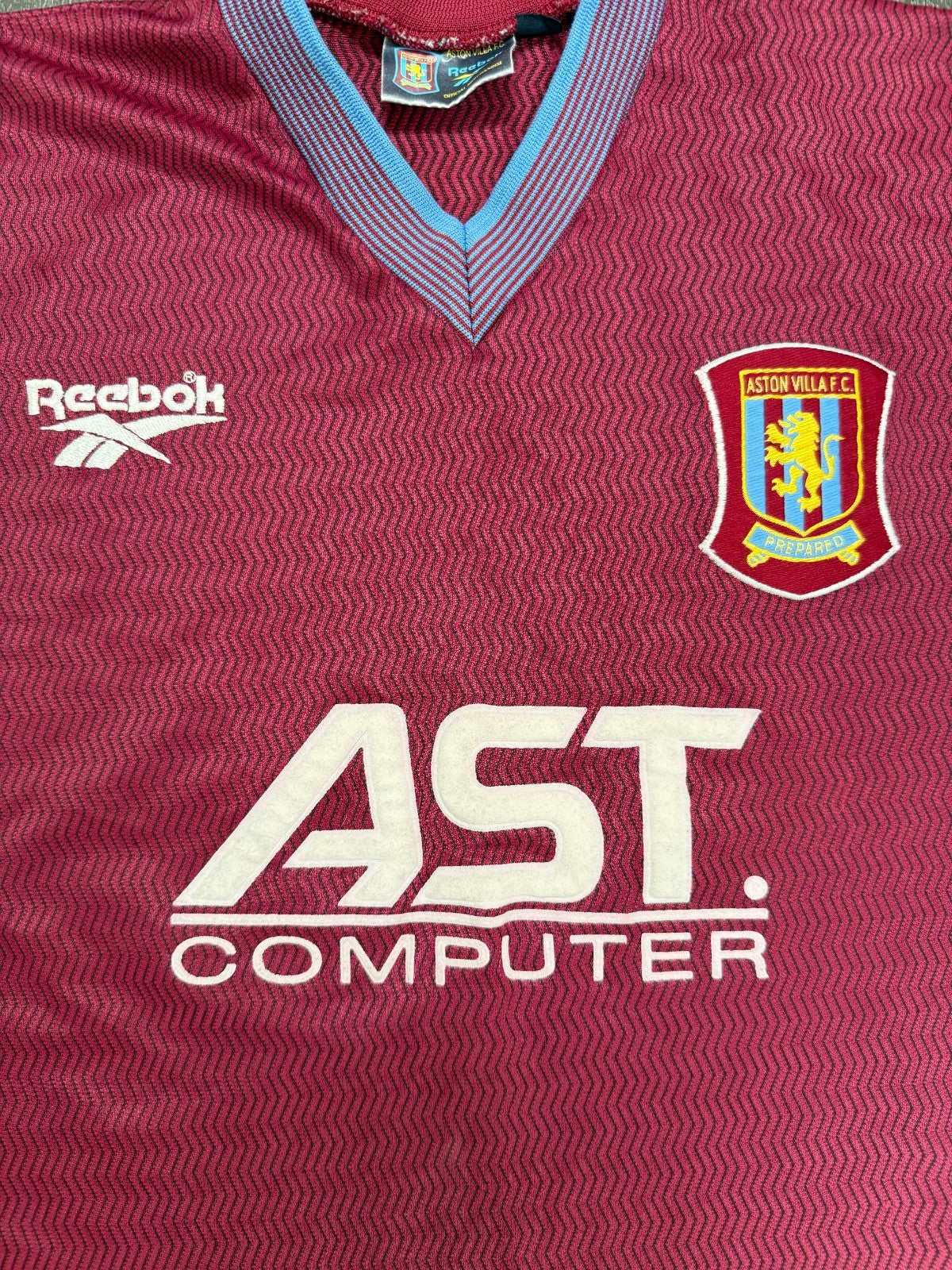 Original Authentic Reebok Aston Villa 1997/1998 Home Shirt Mens Large1