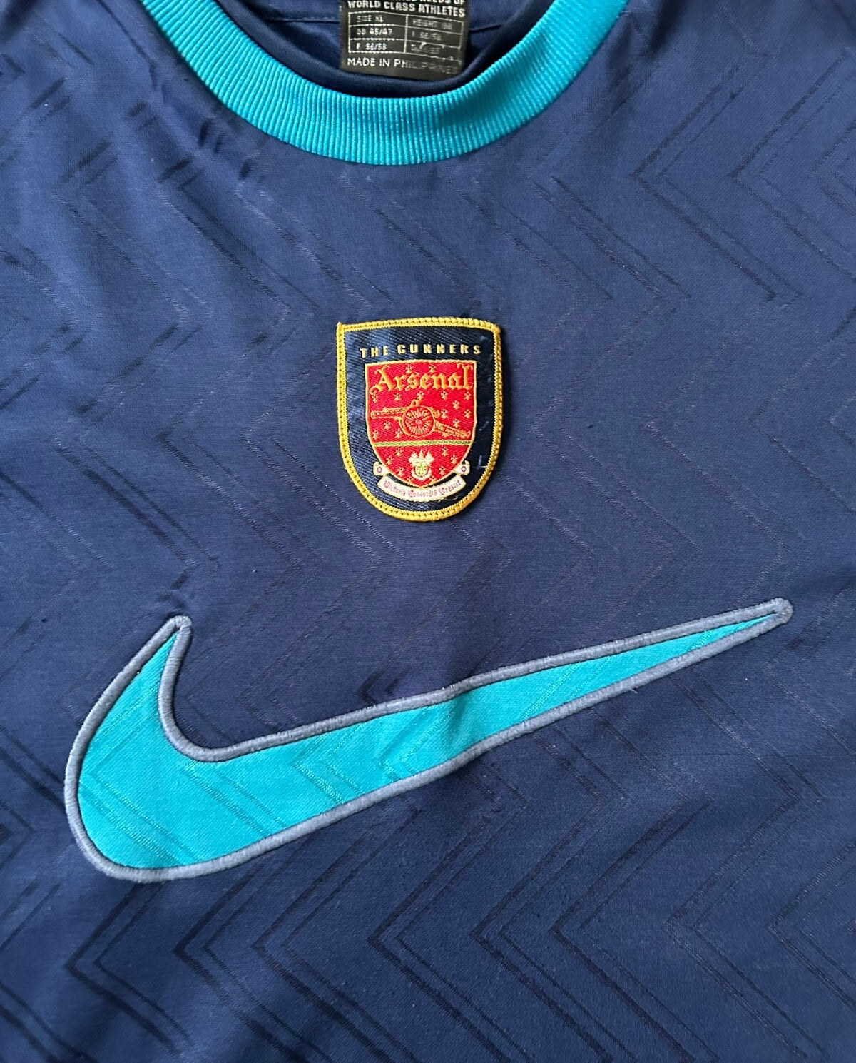 Original Authentic Nike Arsenal 1994/1996 Training Shirt Mens Extra Large1