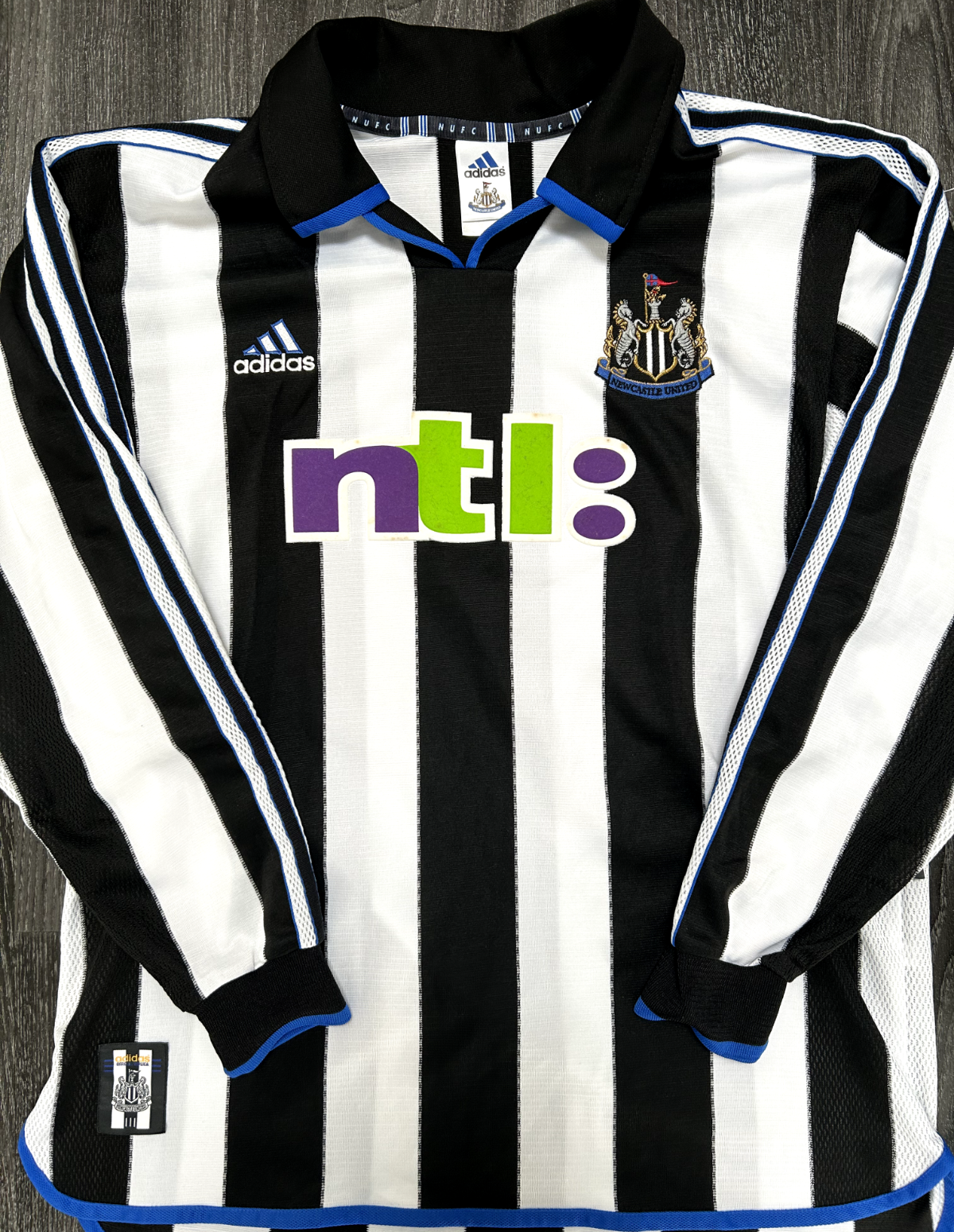 Authentic Adidas Newcastle United 2000/2001 Home Shirt Long Sleeve Mens Large0