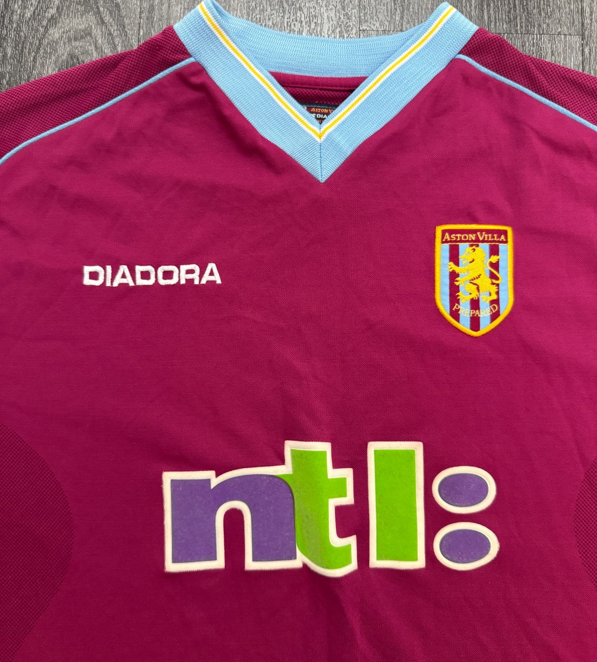 Original Authentic Diadora Aston Villa 2001/2002 Home Shirt Mens XXL 2XL1