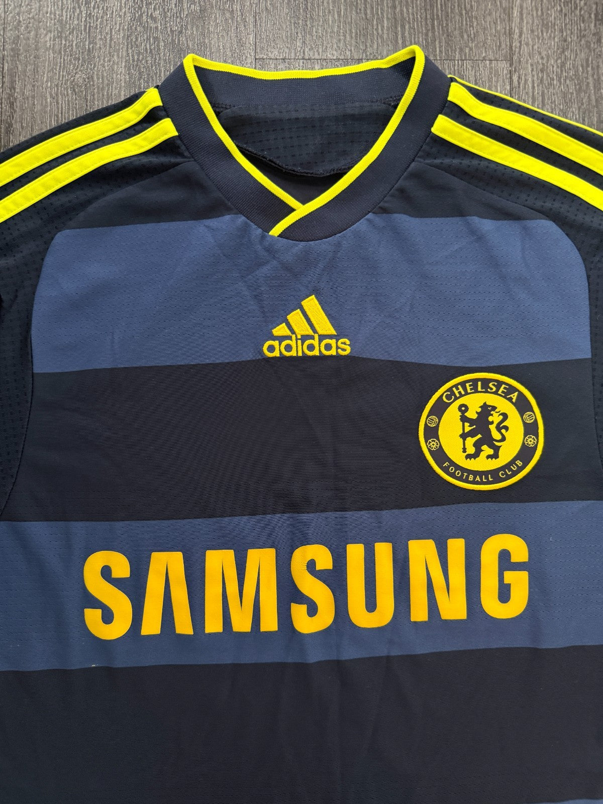 Original Authentic Adidas Chelsea 2009/2010 Away Shirt Mens Medium1