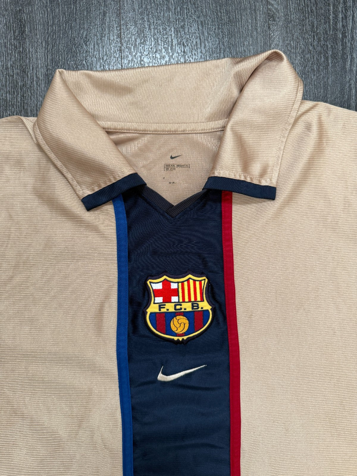 Original Nike FC Barcelona 2001/2002 Away Shirt Mens XXL 2XL1