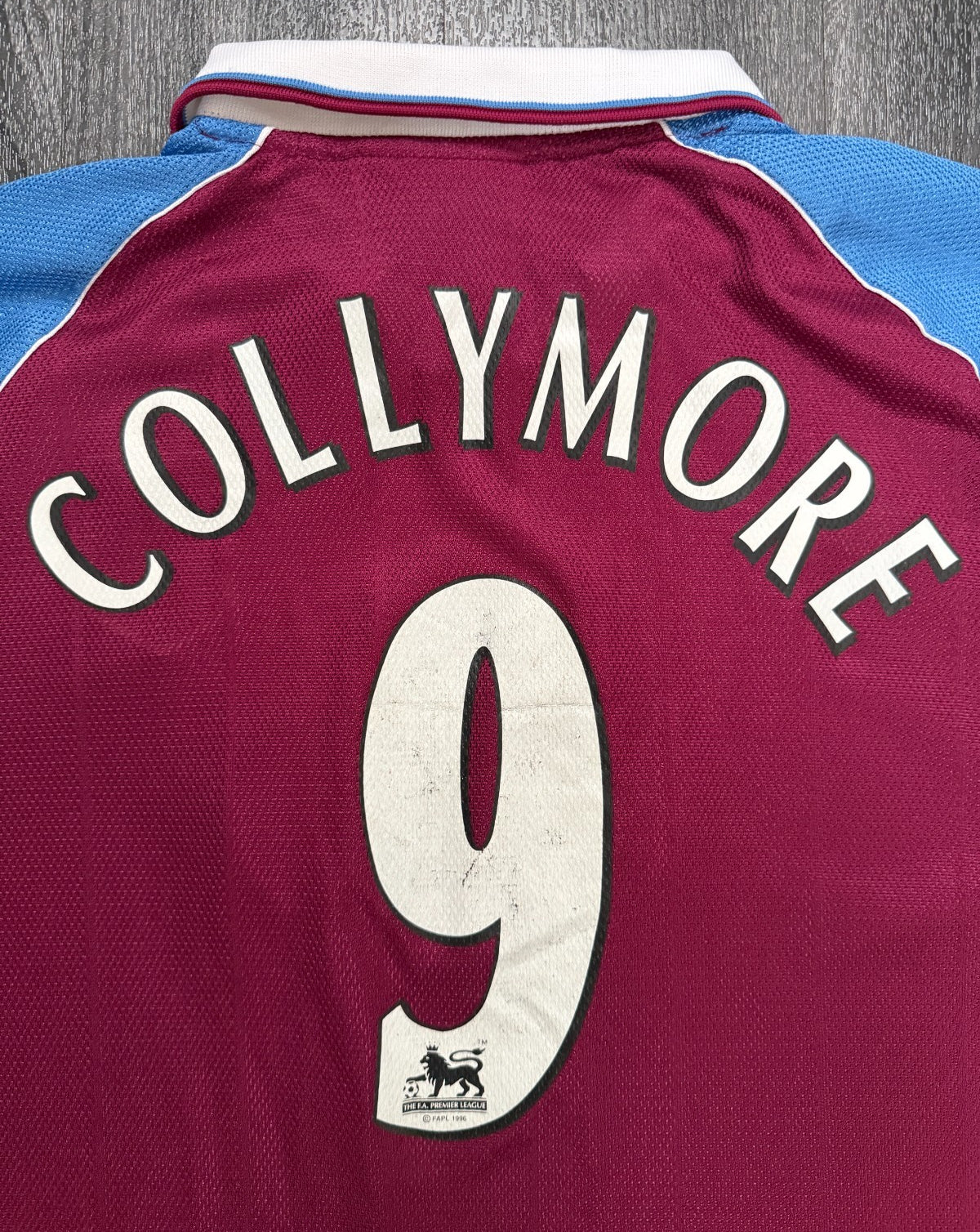 Original Reebok Aston Villa 1998/1999 Home Shirt COLLYMORE 9 Mens XXL 2XL1