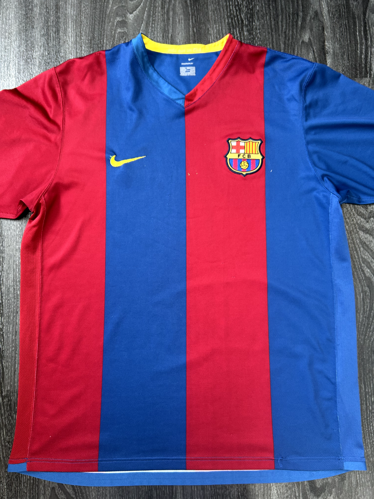 Original Authentic Nike Barcelona 2006/2007 Home Shirt Mens Extra Large0