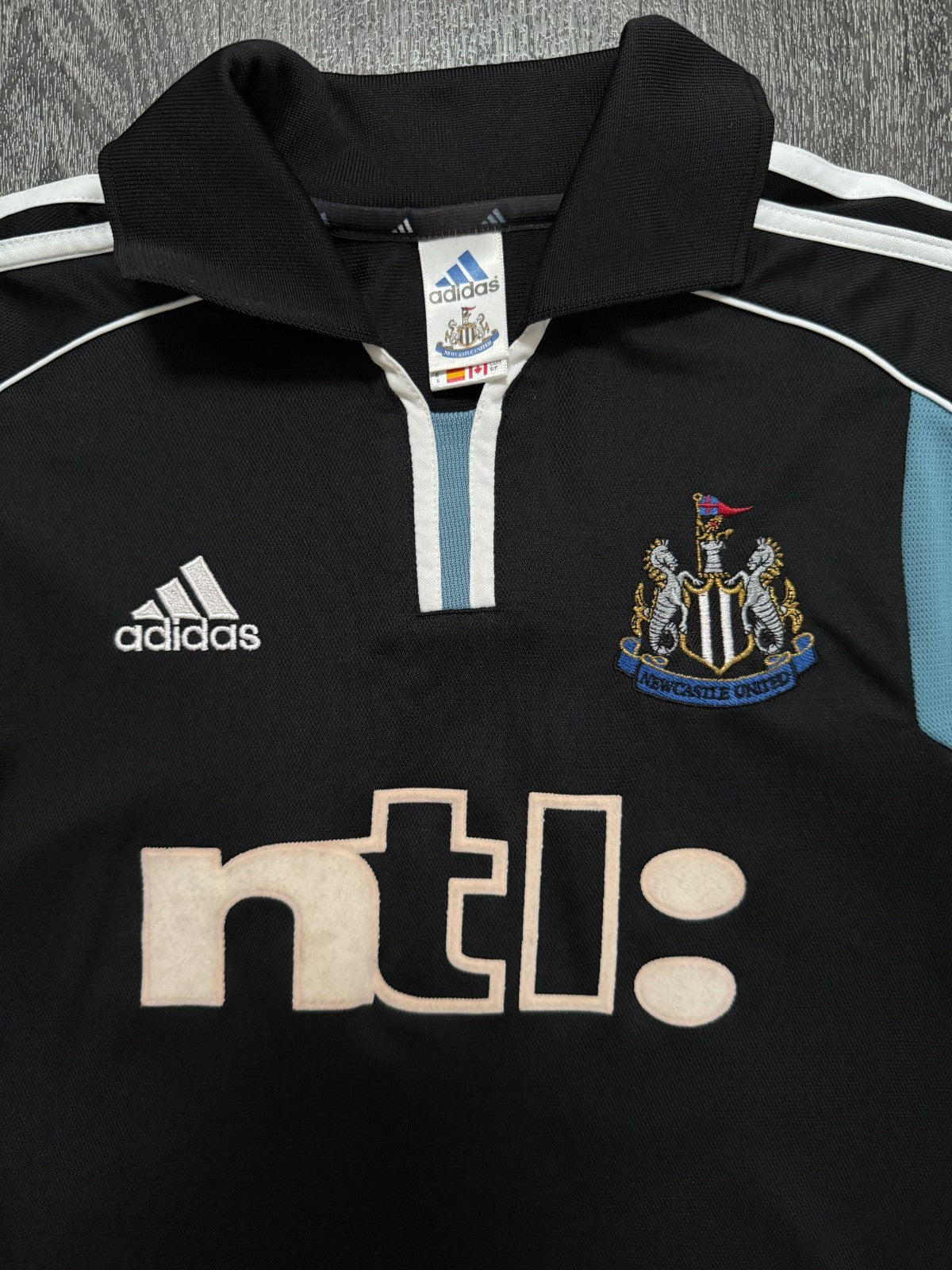 Original Adidas Newcastle United 2000/2001 Away Shirt Mens Small S1