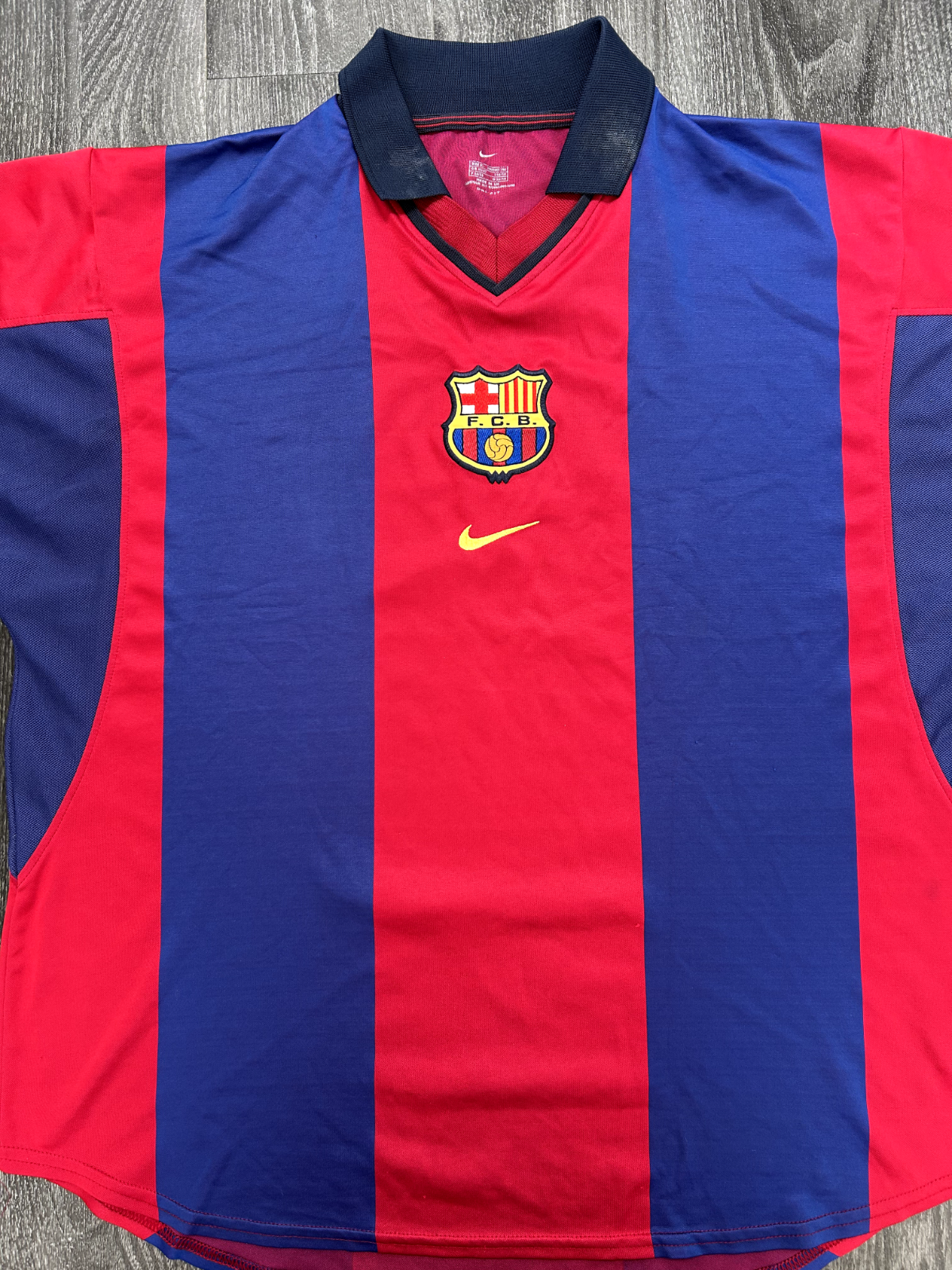Original Authentic Nike Barcelona 2000/2001 Home Shirt Extra Large Mens0